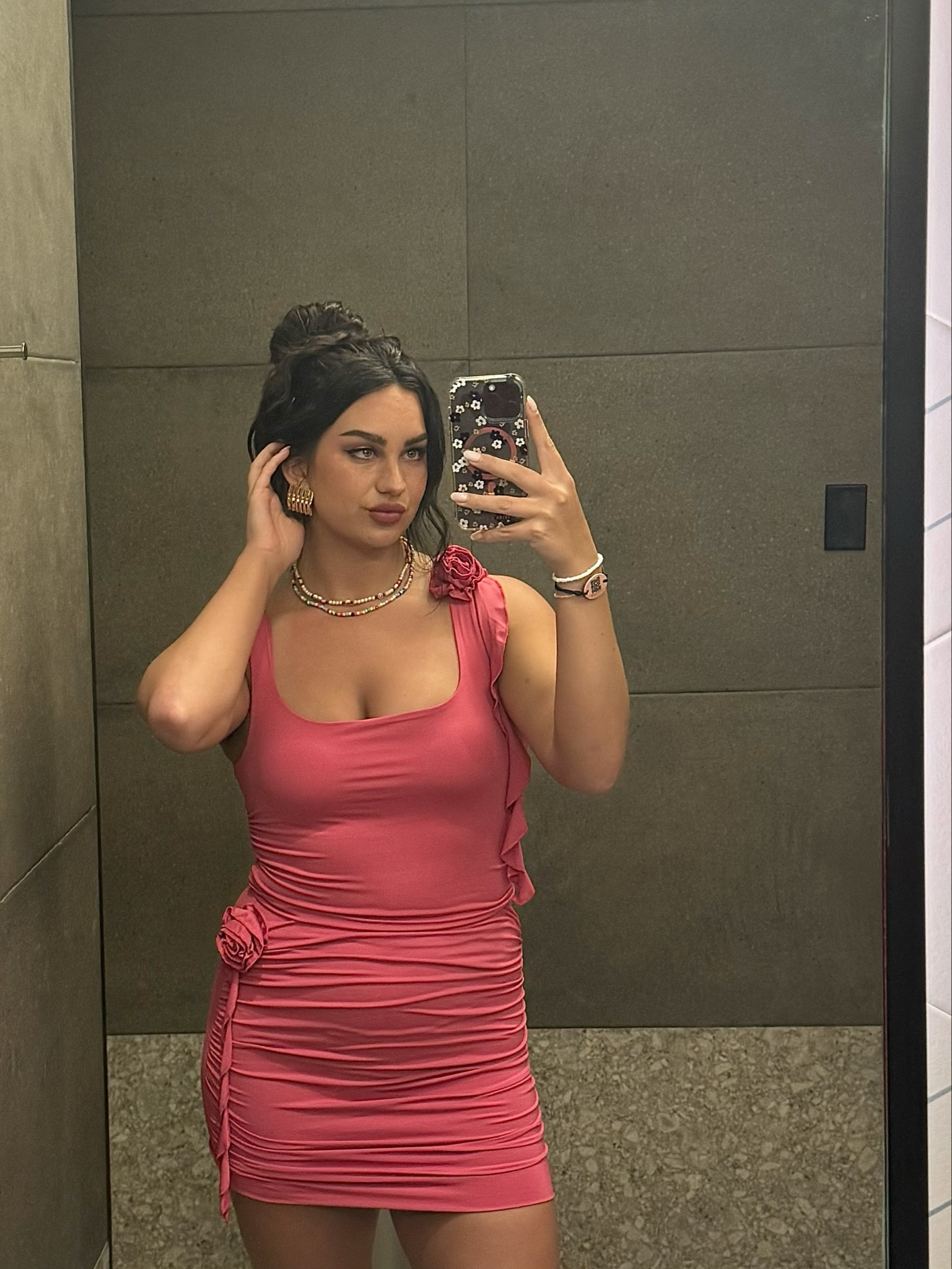 Girls night out x vacation fit 💖 perfect two piece set for a bachelorette or birthday party, loved the rose detail! Wearing a L 🥰

#LTKFestival #LTKU #LTKparties