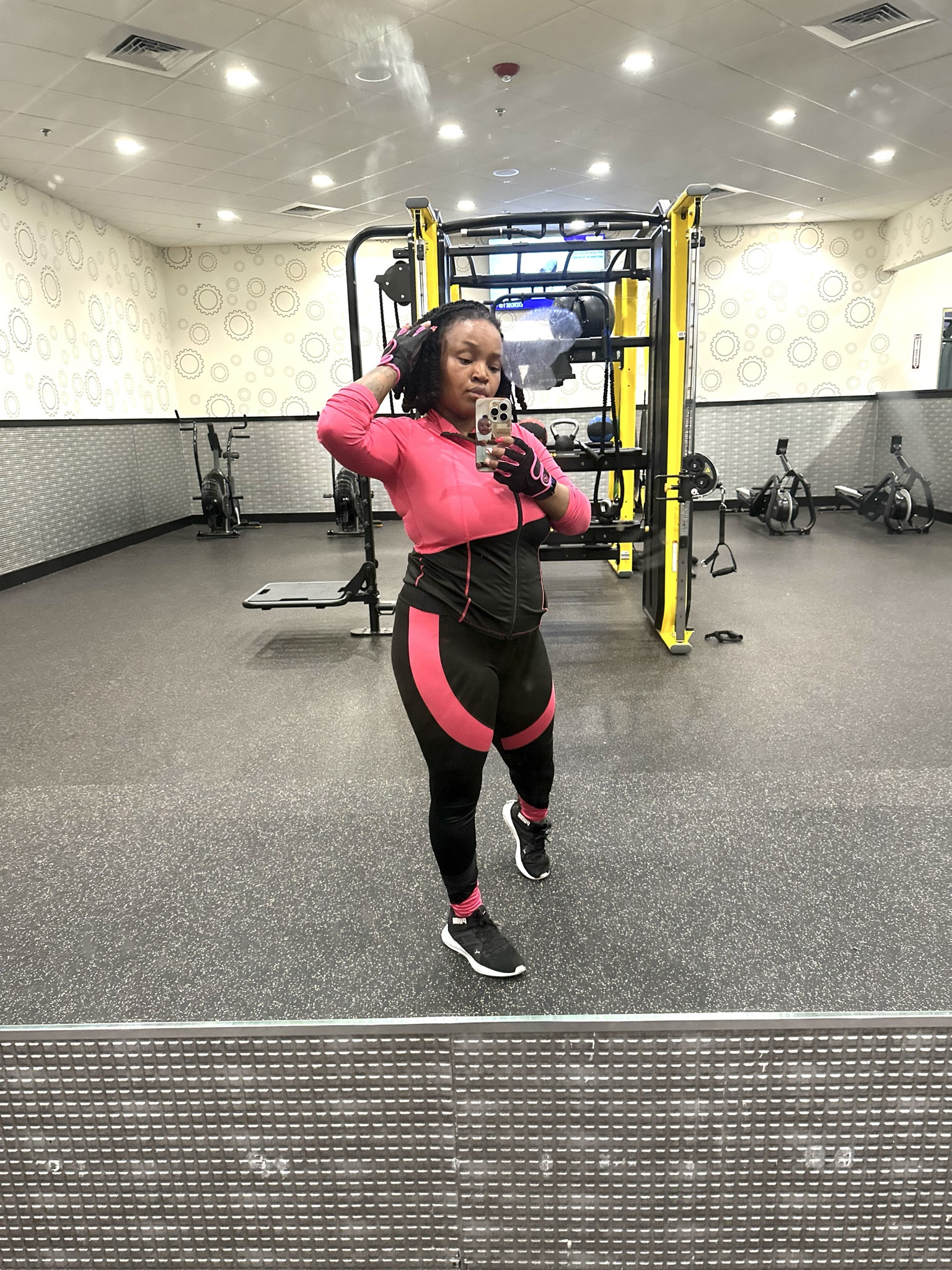 New Year. New Me. New habits. 💪🏽
I’m officially in my fitness reset era, and having the right workout essentials makes staying consistent so much easier. Cute activewear, supportive sneakers, a good gym bag, and all the little extras that keep me motivated and on track.
Everything is linked on my LTK ✨

#NewYearNewMe #WorkoutEssentials #GymGirl #FitLife #FitnessMotivation #AmazonFinds #LTKFinds #ShoppingWithPriiincesss #Atlantamom #Atlantabloggers #AtlantaCreator #Atlantacontentcreators #Atlantacontentcreator


#LTKGiftGuide #LTKActive #LTKSaleAlert