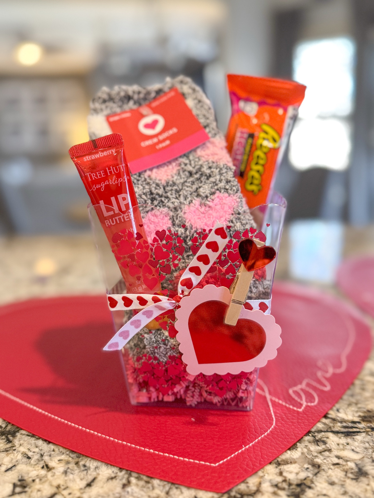 Valentine’s Day gift ideas, small gift, gift for teacher. #giftidea #giftforher #teachergift #valentinesday 



#LTKSeasonal #LTKMostLoved #LTKGiftGuide