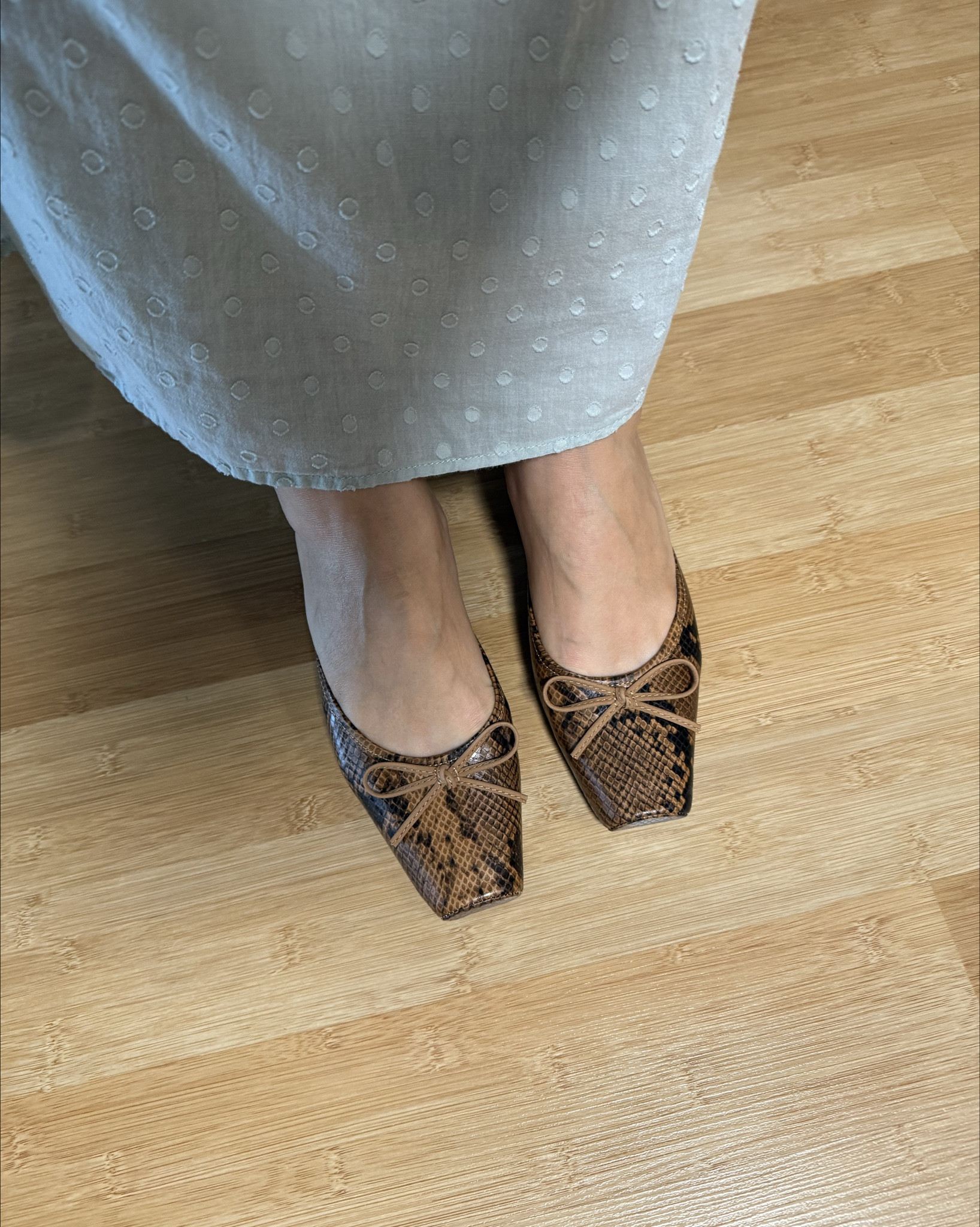 These mule shoes are so cute and comfy. Only $30! 

#LTKFindsUnder50