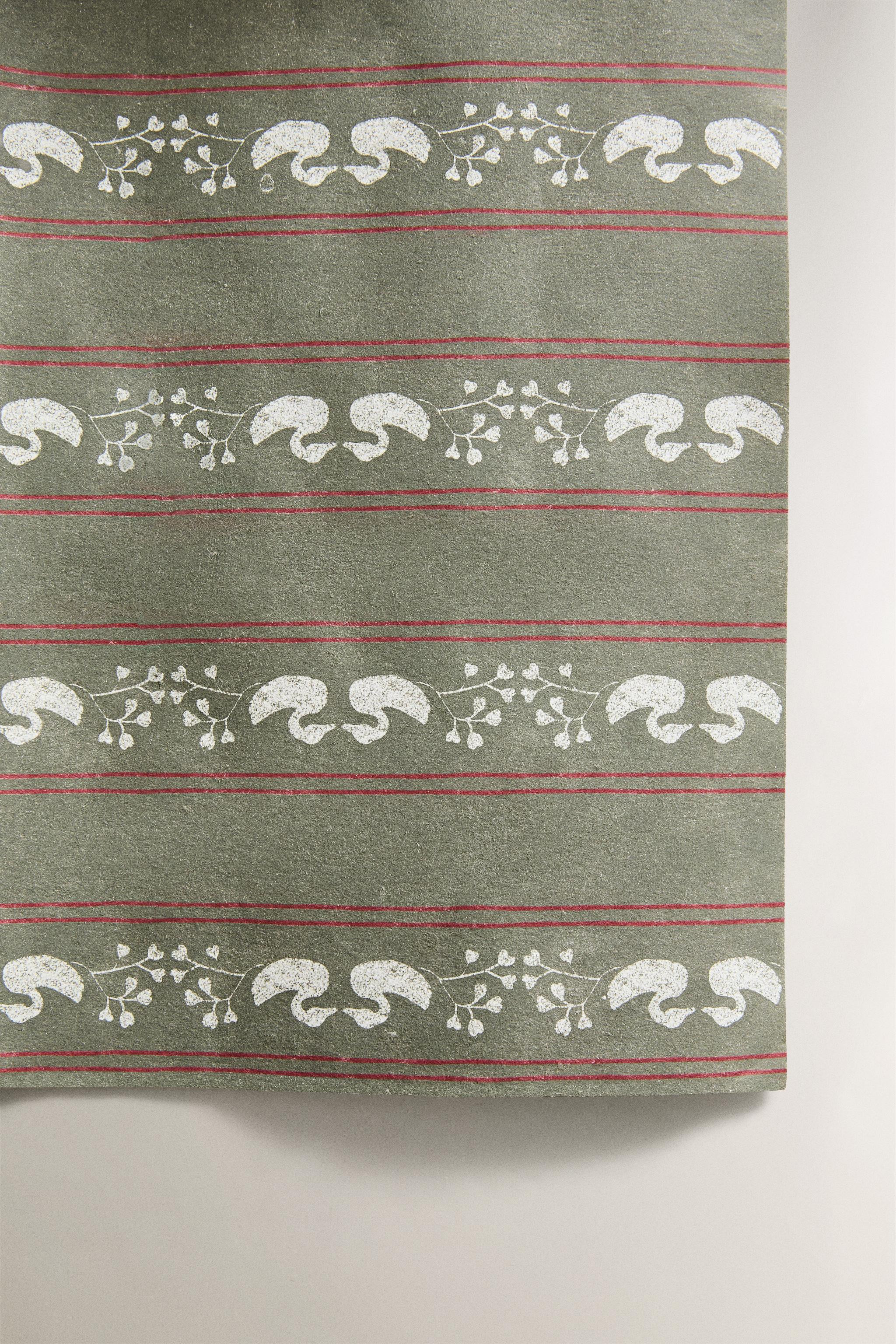 An enhanced experience.Check it out in the app.Open app | Zara US