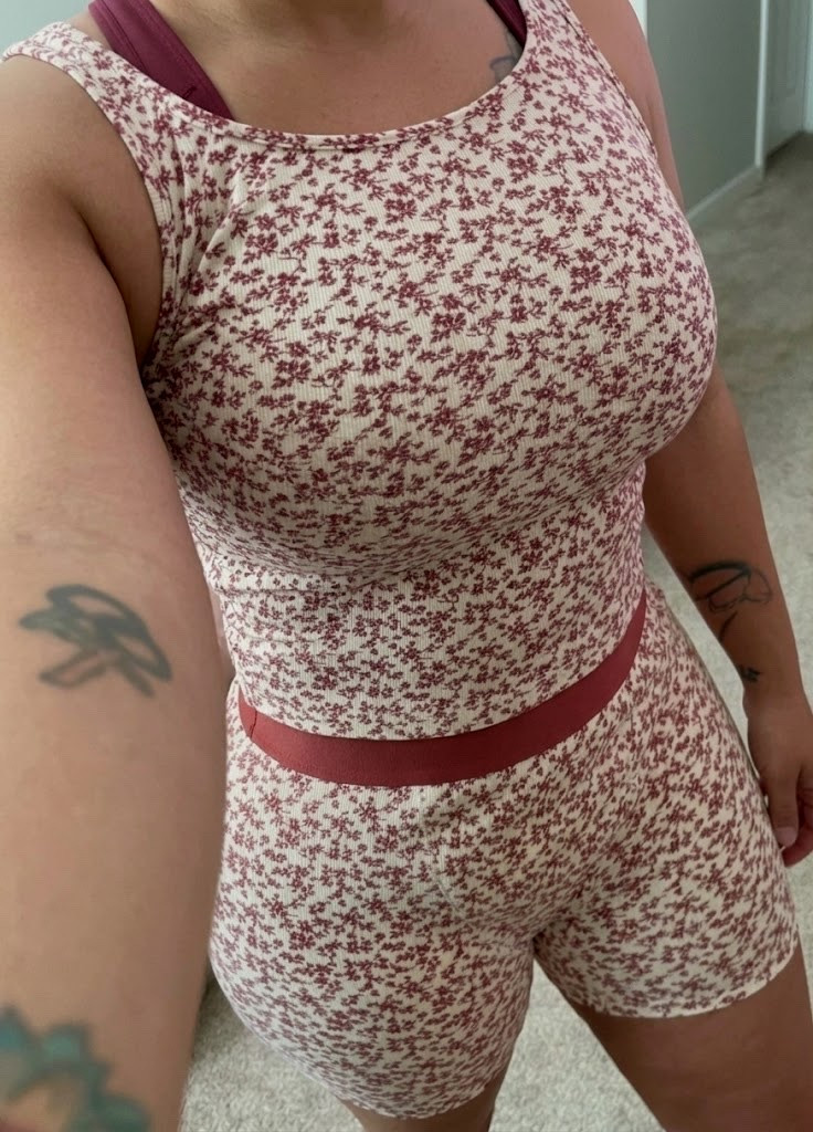 Lounging pretty in @American Eagle Outfitters #aecreator

#LTKOver40 #LTKselfcare