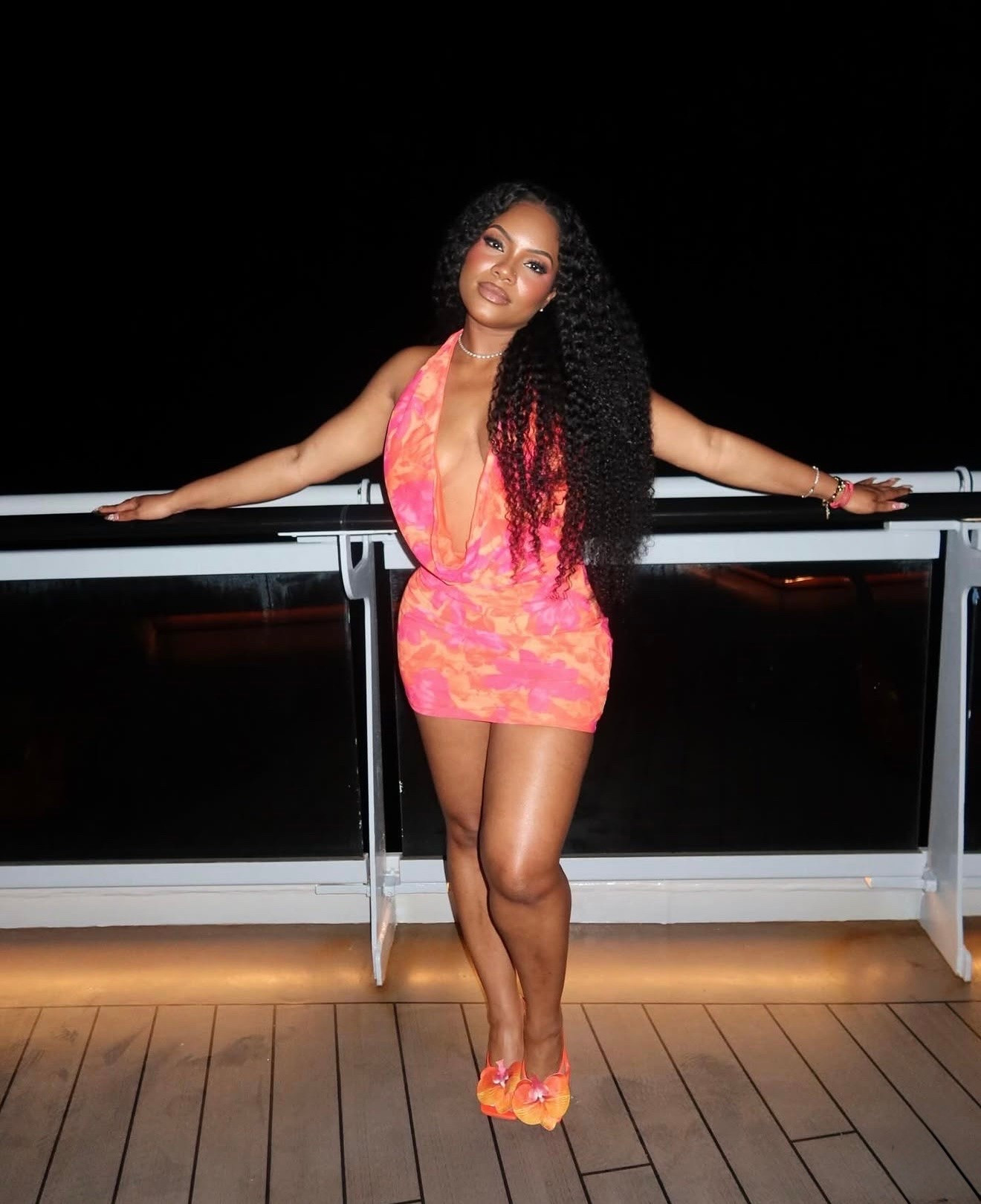 Caption:

This dress deserved a passport. 🌺✨

I packed her with every intention of making a statement, and she did exactly that. Between the sunset views, warm nights, and this pop of color, the vibe was effortless. Sometimes the outfit really does match the energy of the trip.

#VacationStyle #ResortWear #IslandVibes #LTKFashion