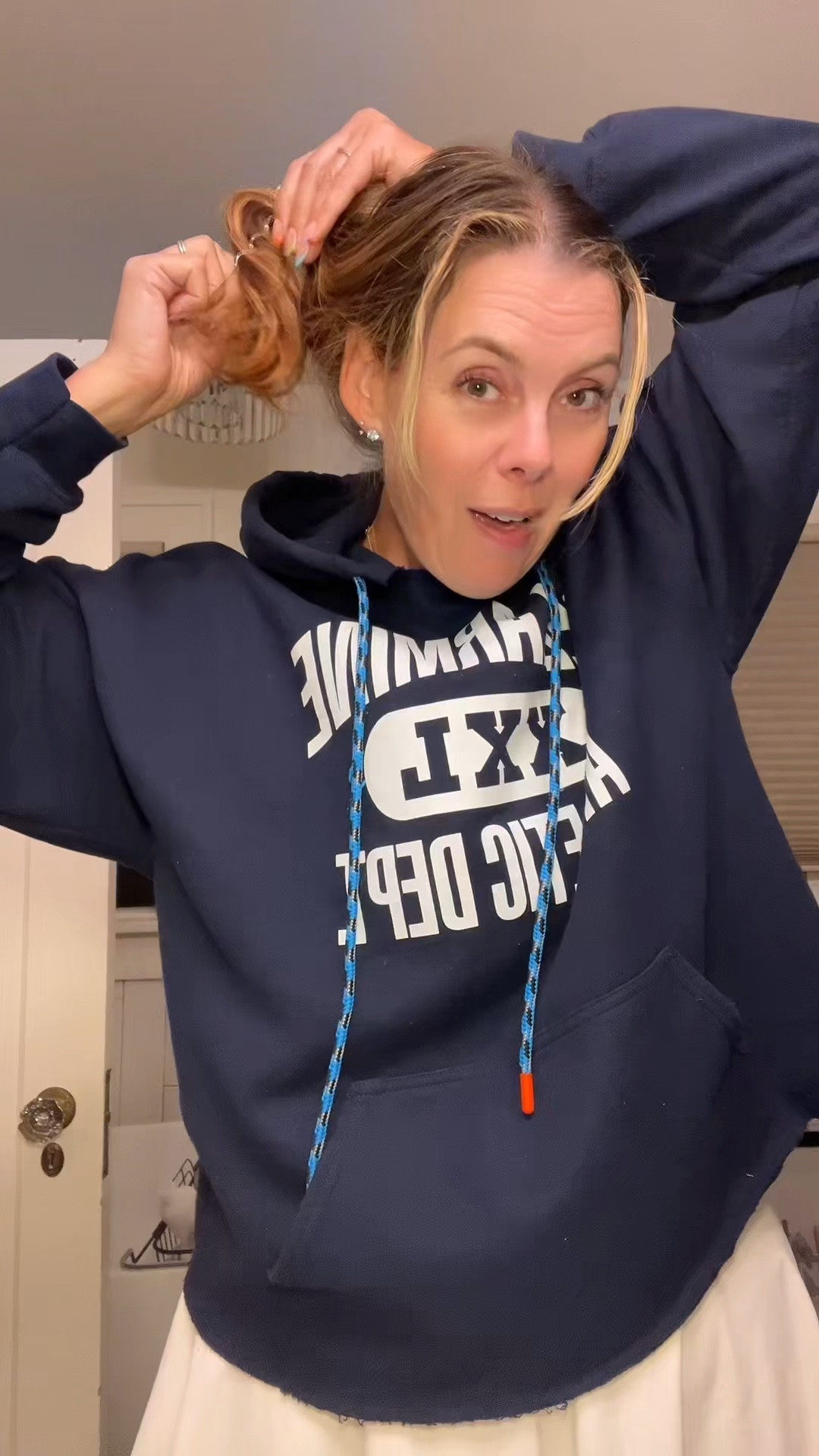 Which navy hat is the keeper? 

#LTKOver40 #LTKActive #LTKFindsUnder50