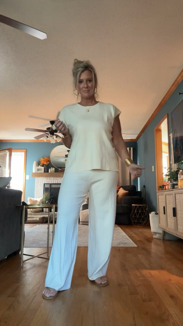 This color and this set!!! Can be perfect for warm weather or even Fall! Comes in so many colors!
I have seen different options for this set. I have linked the one I like. 
Size: Medium 

#LTKFindsUnder50 #LTKStyleTip #LTKMidsize