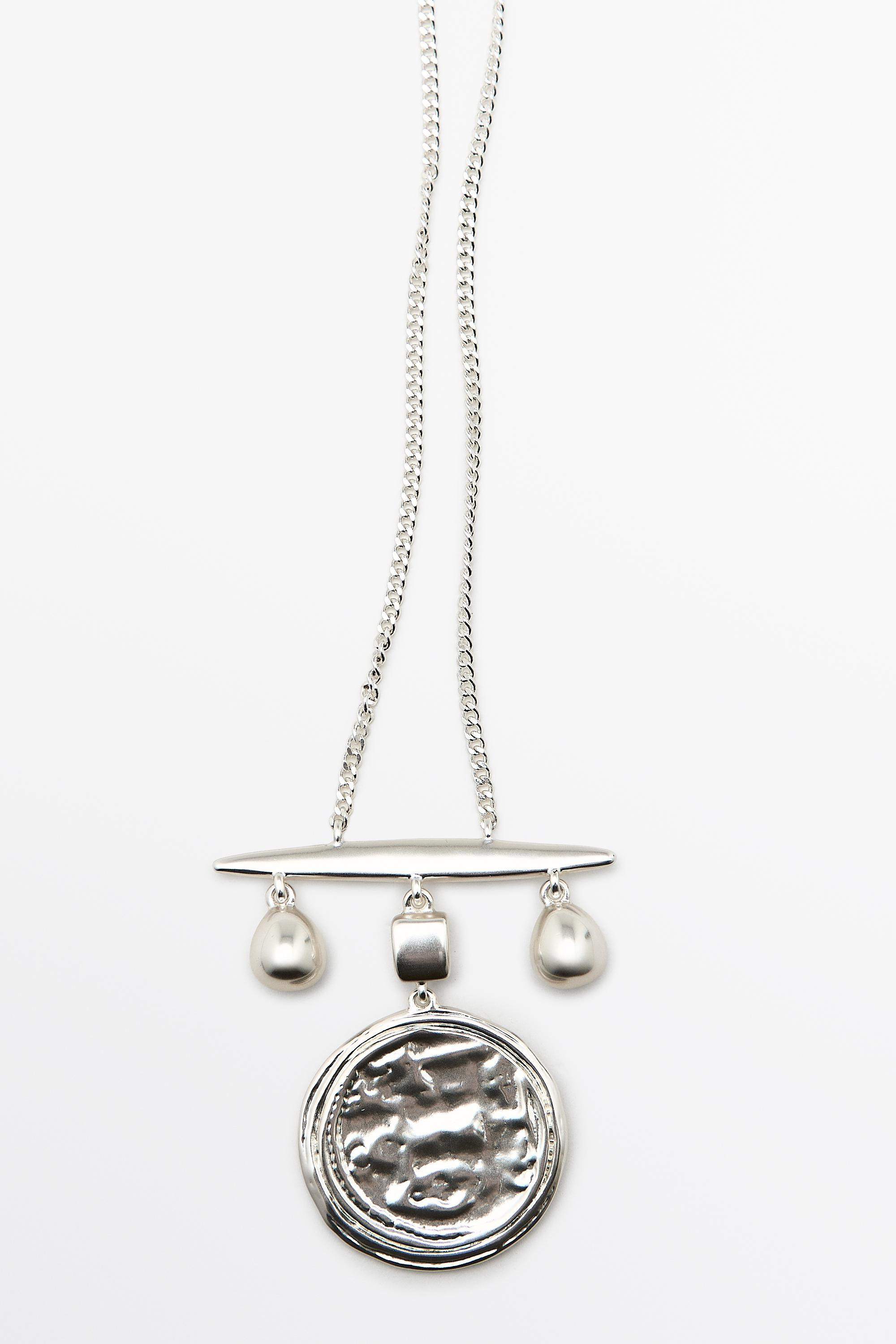 Long coin necklace | Massimo Dutti US