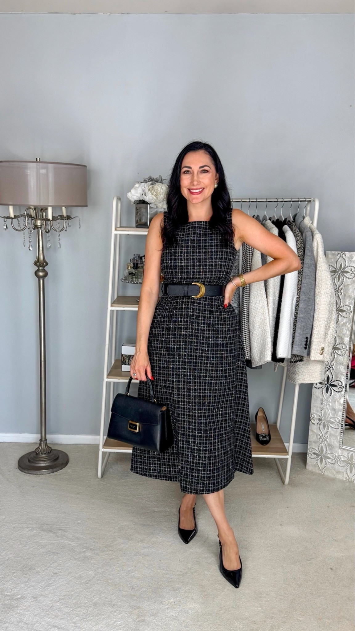 Classy work dress 🖤

Tweed midi dress size 4, should sized up to 6 for my bust 
Black sling back heels size 7, TTS

Work wear 
Office outfit 
Interview outfit 
NSALE 
Nordstrom anniversary sale

#LTKSaleAlert #LTKWorkwear #LTKSeasonal