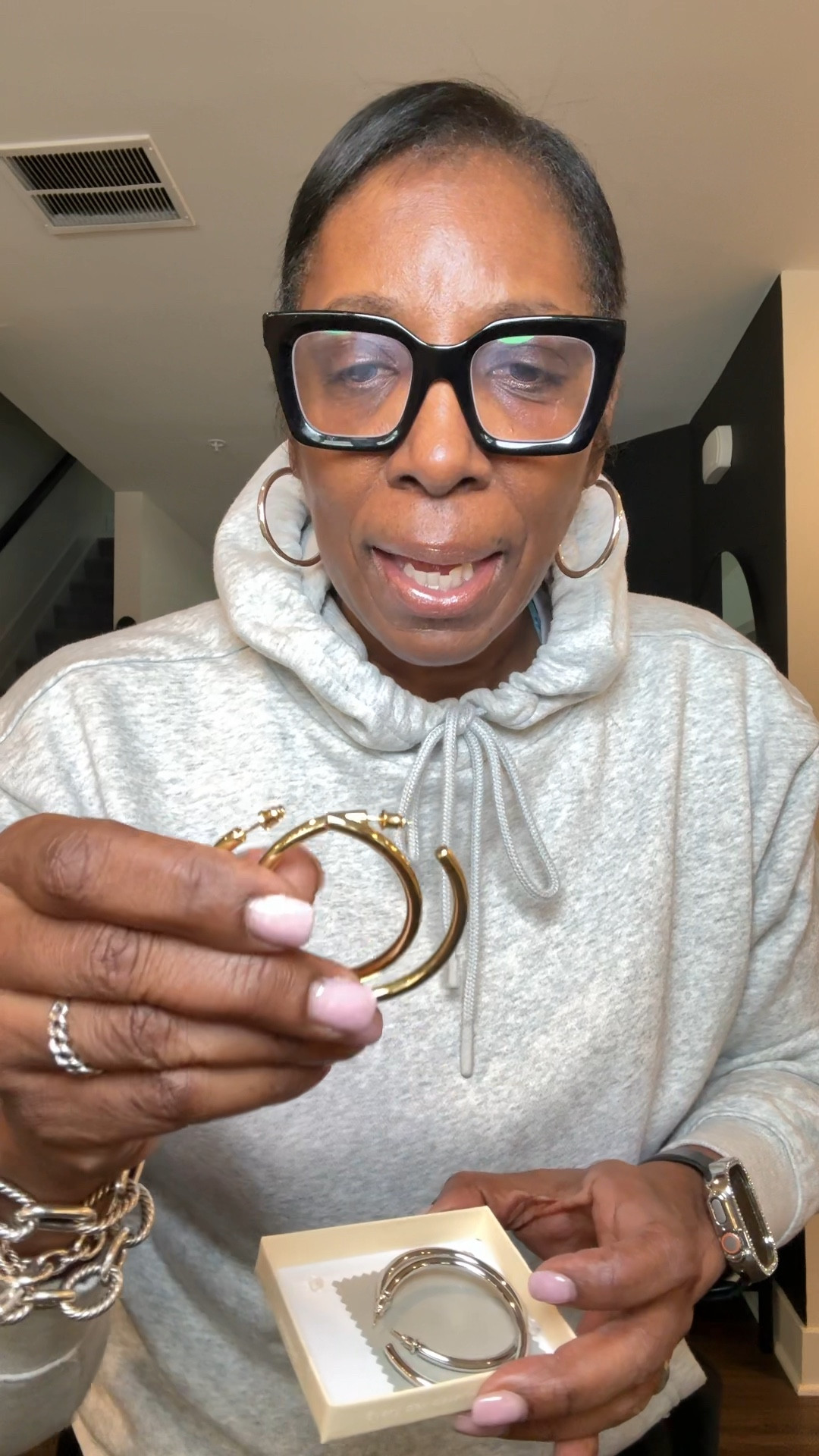 Influenced and I’m not mad about it 😌✨

I picked up these 55mm chunky hoops in gold + silver with 14K gold plating and I’m obsessed. They’re thick but somehow still super lightweight, so they don’t pull on my ears at all.

I’ve had the smaller version for a while and they still haven’t tarnished, so I already know these are about to be on repeat.

Big hoops, lightweight, and actually lasting? Say less. 💫

#chunkyhoops #goldhoops #tiktokmademebuyit #jewelryfinds #everydayjewelry