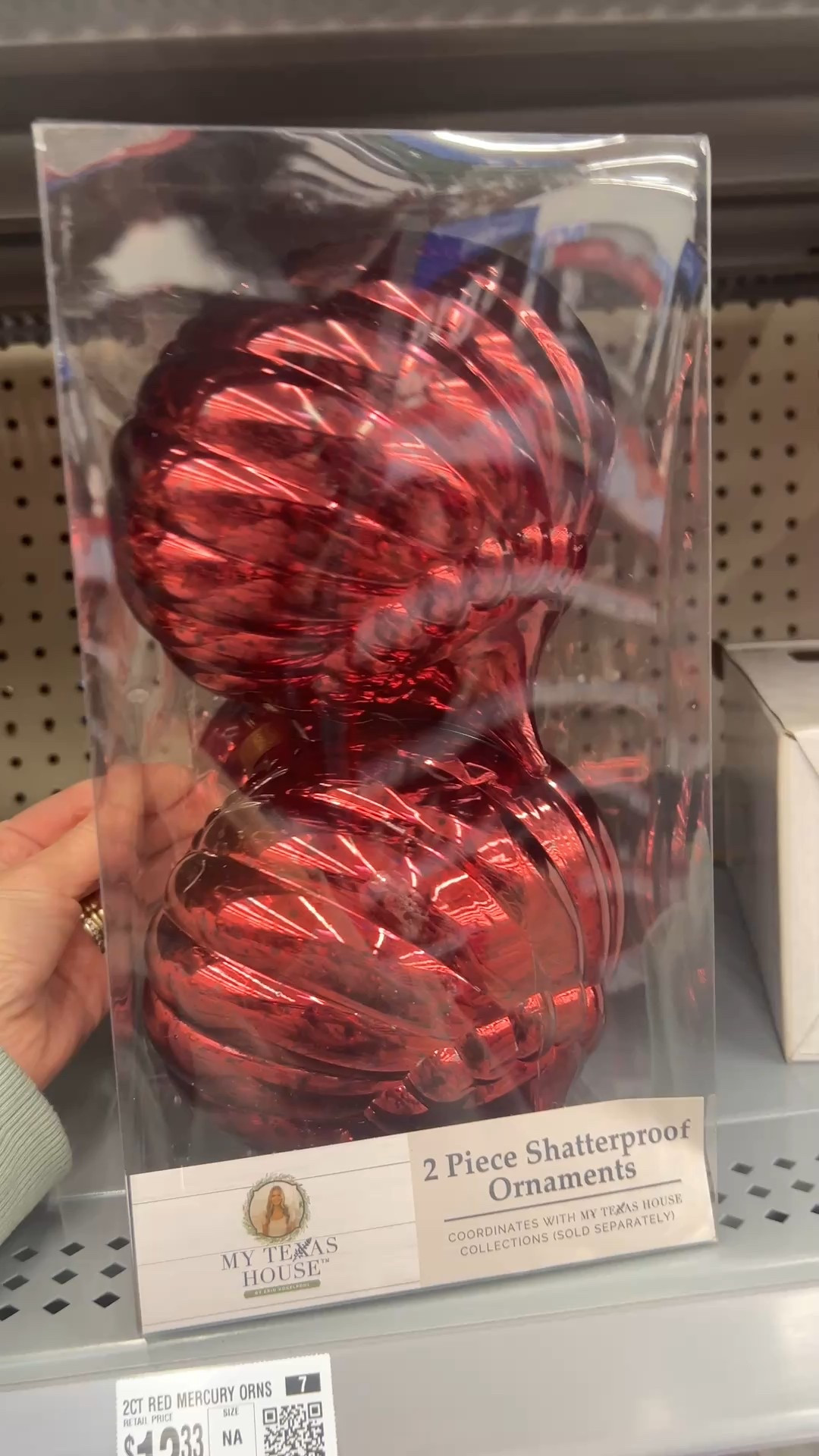 Nothing says christmas quite like the perfect pop of classic red ornaments! Love the look of this one.
christmas tree essentials, mantel decor, coastal christmas, holiday decor, red christmas, winter wonderland, modern home inspo, shelf styling

#LTKSeasonal #LTKHome #LTKFindsUnder50