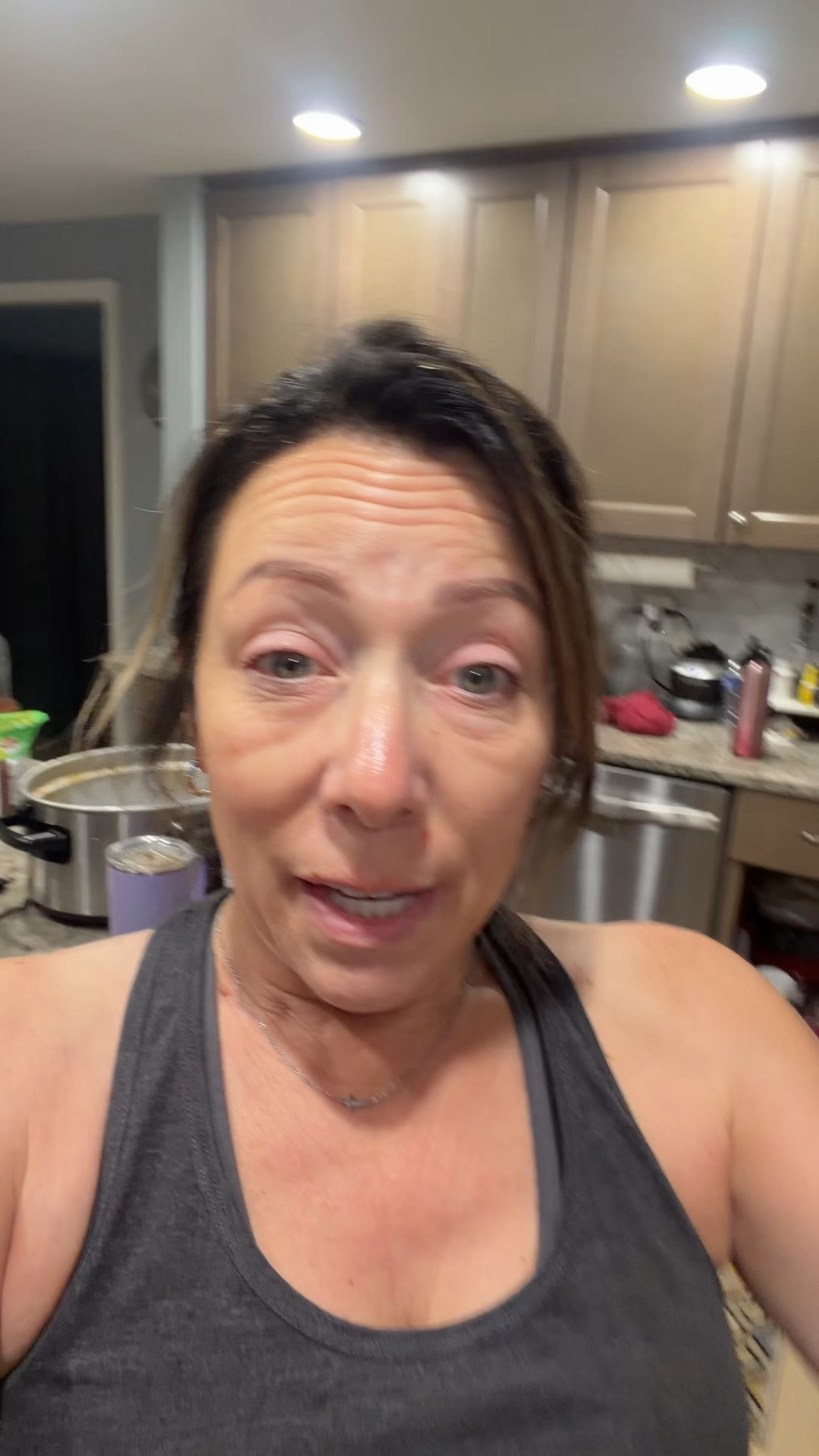 you struggle getting protein while traveling… this is genius #clearprotein
#proteintravelpacks
#wellnessonthego
#travelwellness
#over50wellness

#LTKfitnessgoals #LTKmorningroutine #LTKdayinmylife