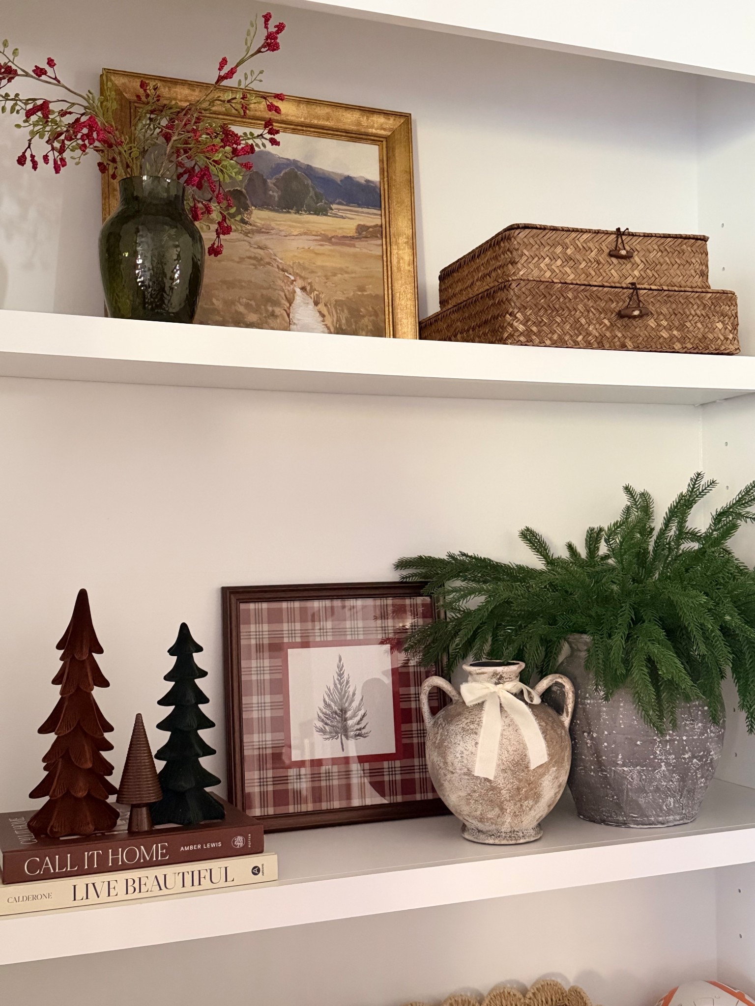 Bookshelves holiday decor 💖
All the decor items are from Target, Walmart, Amazon and Hobby Lobby 


#LTKHome #LTKSeasonal #LTKHoliday