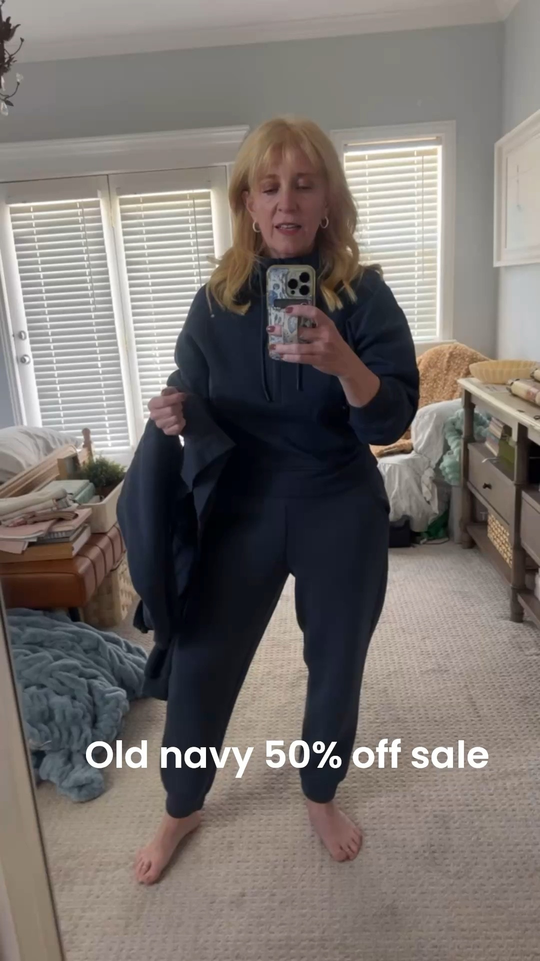 This sweat outfit is worth it at full price but now that it’s 50% off hurry and grab it

#LTKActive #LTKOver40 #LTKSaleAlert