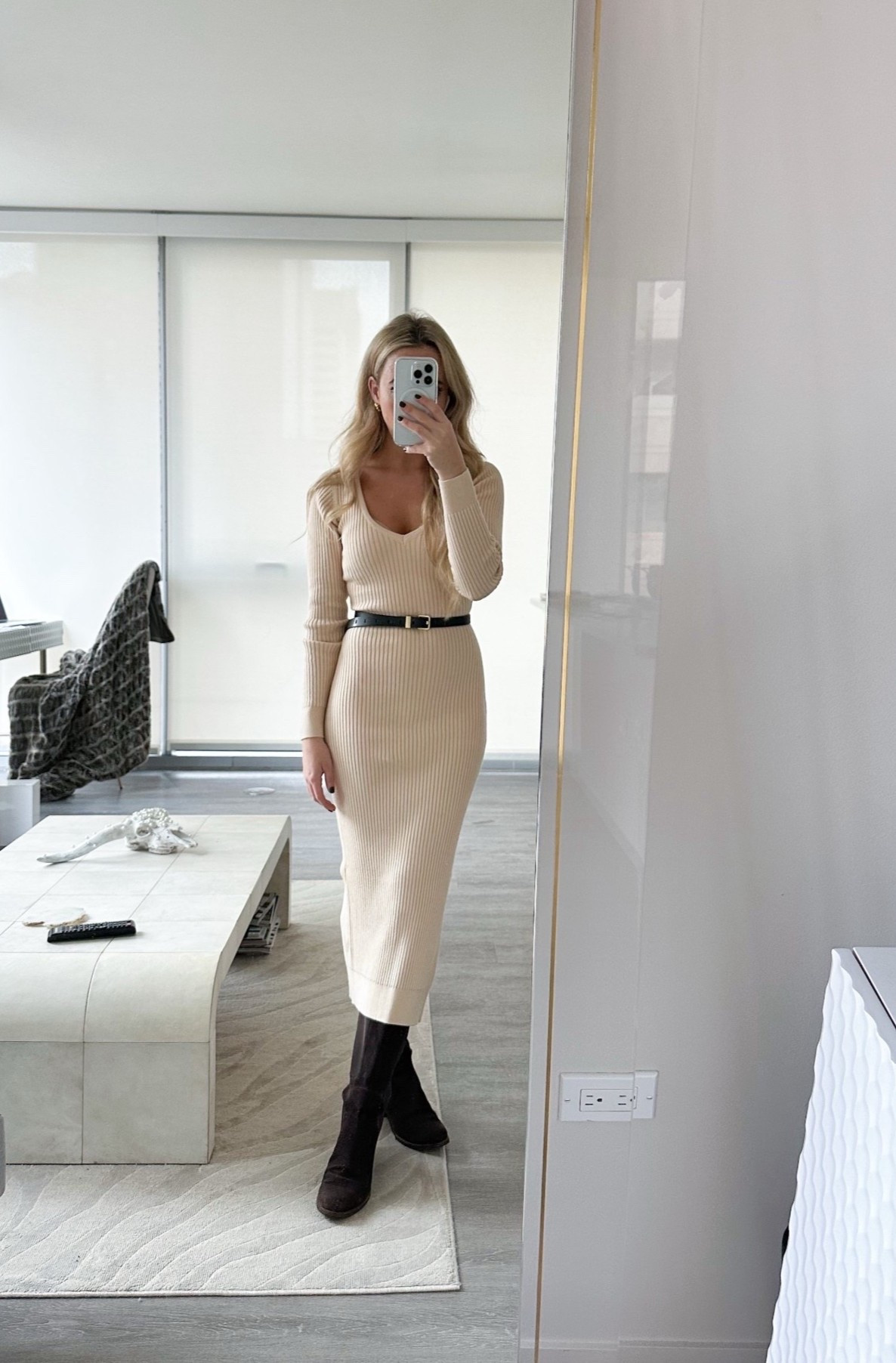 Thanksgiving Outfit Idea: Friendsgiving Outfit Idea 
• Fall outfit inspo: a classic neutral knit sweater dress that’s perfect for any autumn day — from brunch to Thanksgiving gatherings. Layer it with boots and a belt for a cozy-chic look you’ll wear all season long.



ootd style fashion, outfit Inspo, autumn outfit, fall outfit, sweater dress, knit dress, fall date night look, lulus, dress under 100

#LTKHoliday #LTKFindsUnder100 #LTKSeasonal
