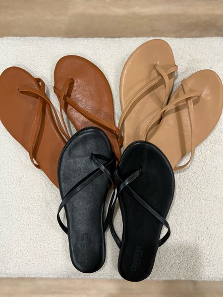 True to size

Summer sandals, flip flops, shoes, vacation 

#LTKunder50 #LTKFind #LTKswim