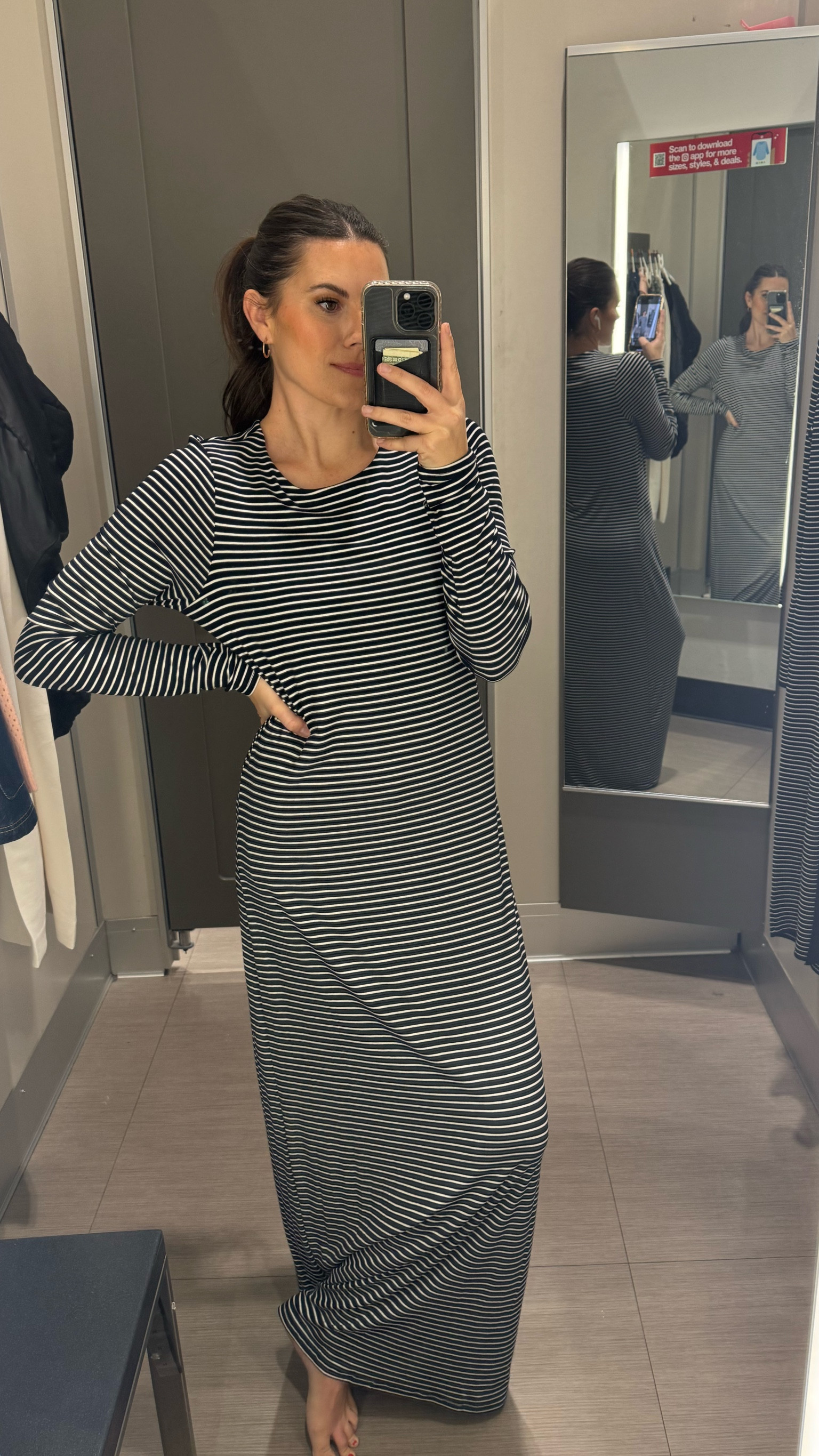 This dress was so comfortable and stretchy! Wearing a medium but could’ve done a small!

#LTKFindsUnder50 #LTKOver40 #LTKWorkwear