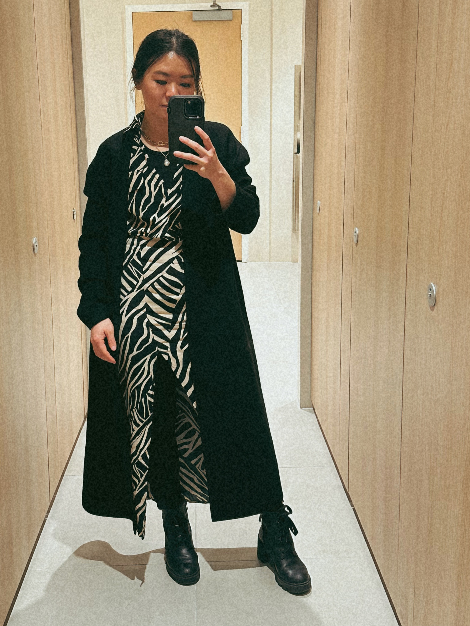 Office outfit. Wore leggings under a midi dress because it was windy. Love this coat from Splendid, it really elevates any outfit I throw it over! 



#LTKsalealert #LTKstyletip #LTKworkwear
