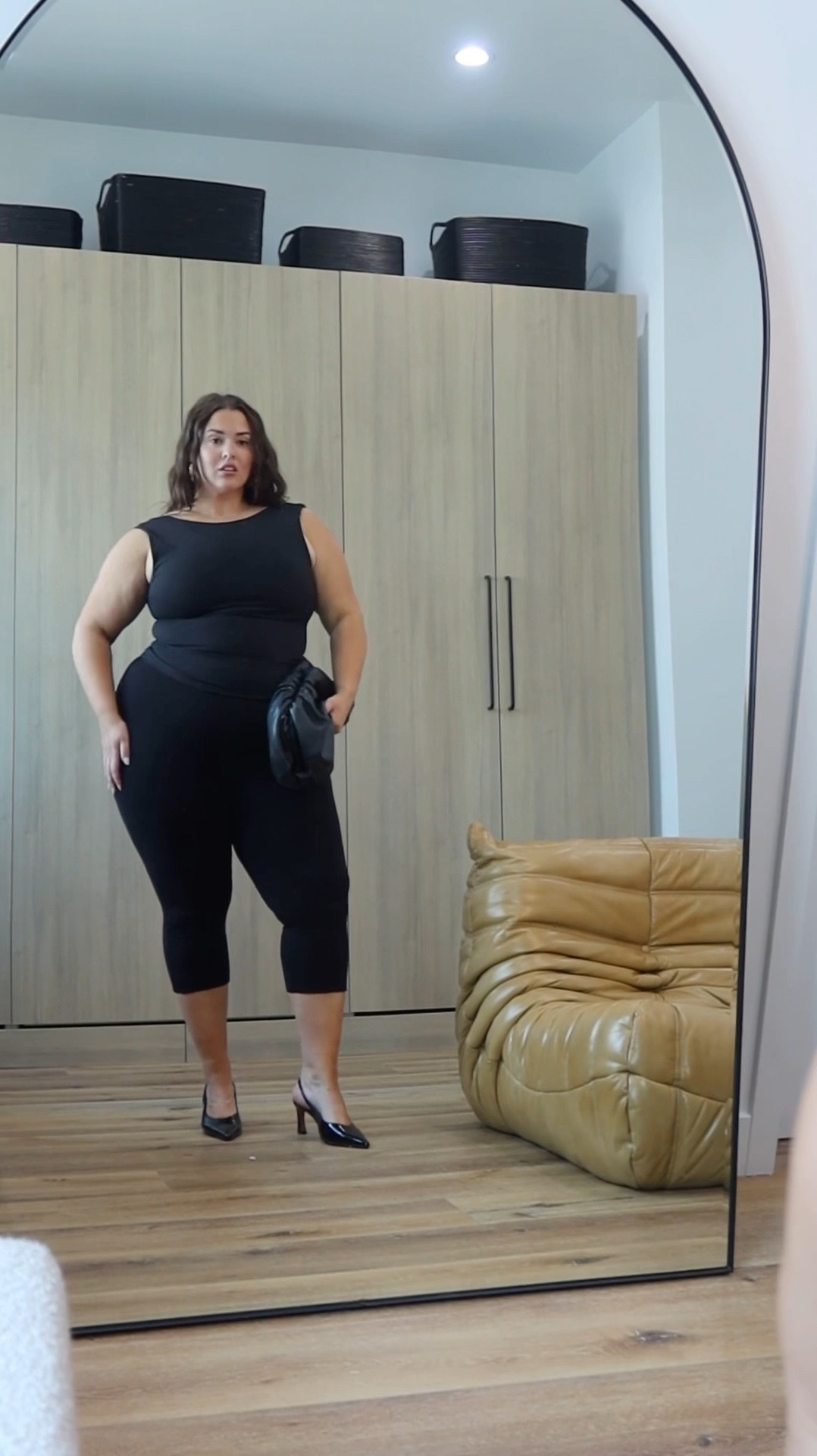 capris are back babyyy 😅 plus size summer night time fit for my big girls <3 

Capris, capri pants, summer outfit, trendy outfit, date night, dinner outfit, heels

#LTKStyleTip #LTKSeasonal #LTKPlusSize