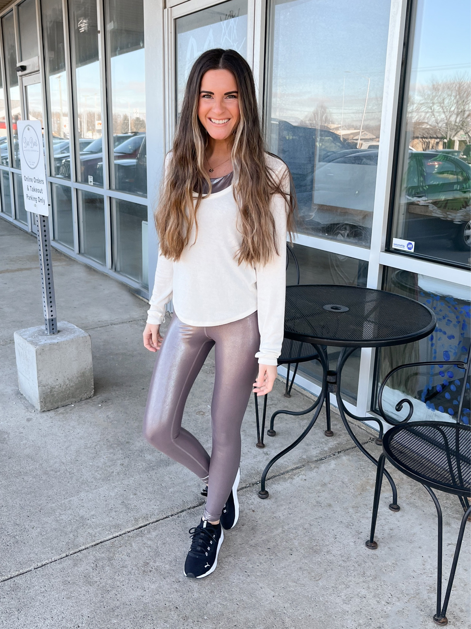 This comfy active top is on sale for $12 and my shimmer sports bra is $15. I sized up to a medium in the top and got my true size (XS) in sports bra. Selling out fast 😬 My leggings are sold out, but check your local Old Navy! I love them and got my true size (small).

#activewear #sportspra #leggingsoutfit #comfycasul #weekendoutfit #oldnavy

#LTKsalealert #LTKunder50 #LTKfit