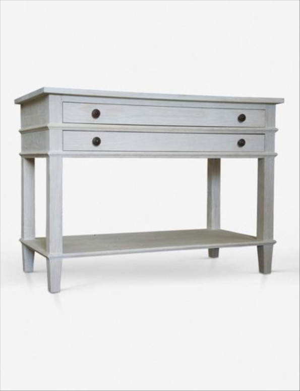 How Tall Should Your Nightstand Be Designed