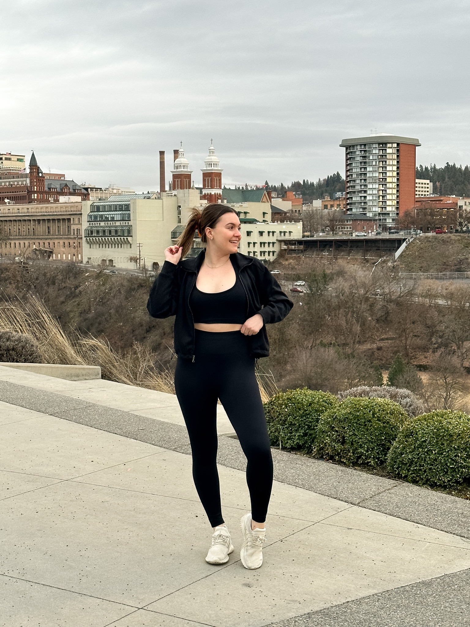 Casual activewear outfit idea! Featuring a matching workout set

I’m wearing a M jacket, size L sports bra, size XL leggings and size 9 sneakers 

#LTKfit #LTKFind #LTKunder50