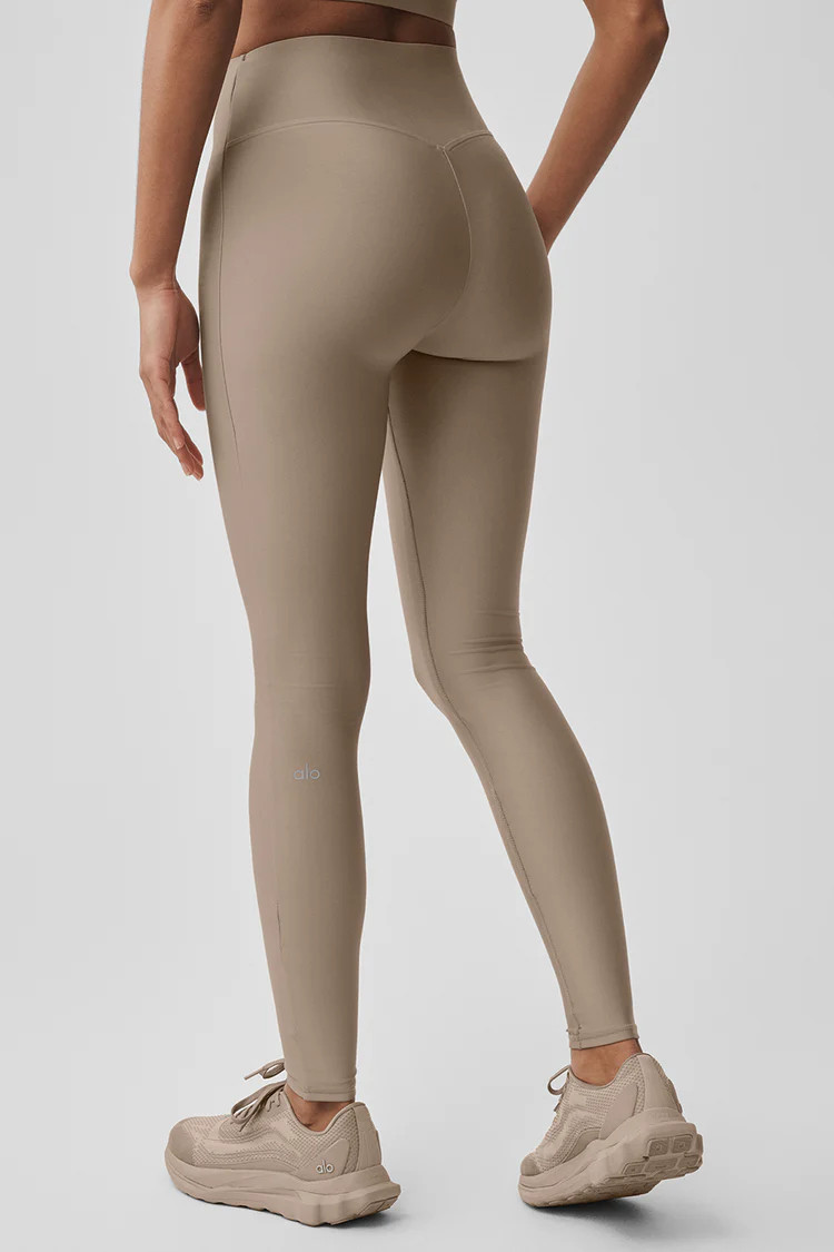 Airlift High-Waist Sleek Legging | Alo Yoga (US)