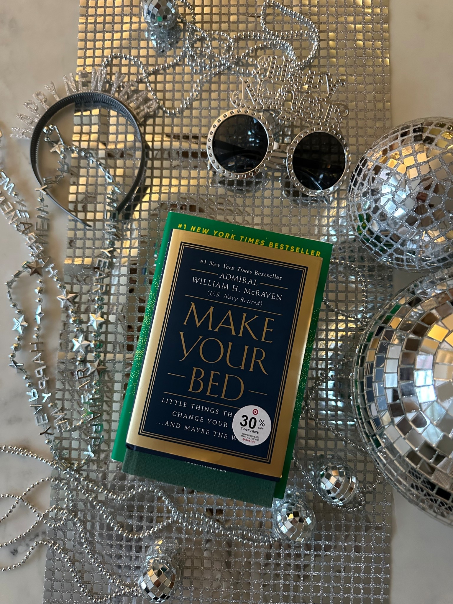 #ad January reset reads. E A little clarity, a little piece, and a fresh start all from @target.#TargetPartner #TargetBooks #Target
#liketkit 
@shop.ltk
https://liketk.it/5KgDb