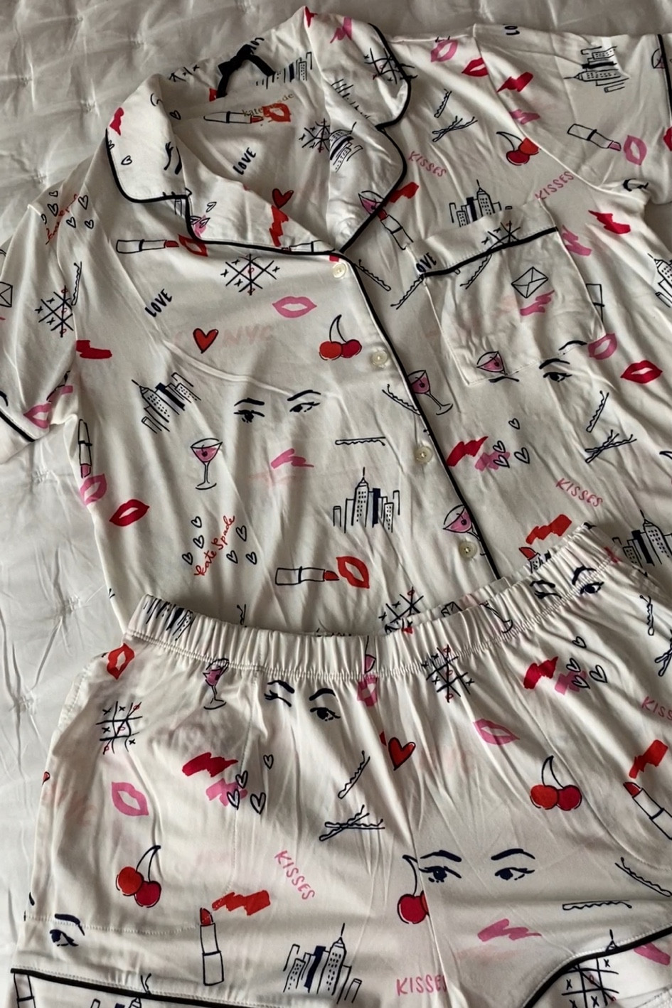 new valentines pj set 🫶❤️✨💕🧸

#LTKFind #LTKunder100