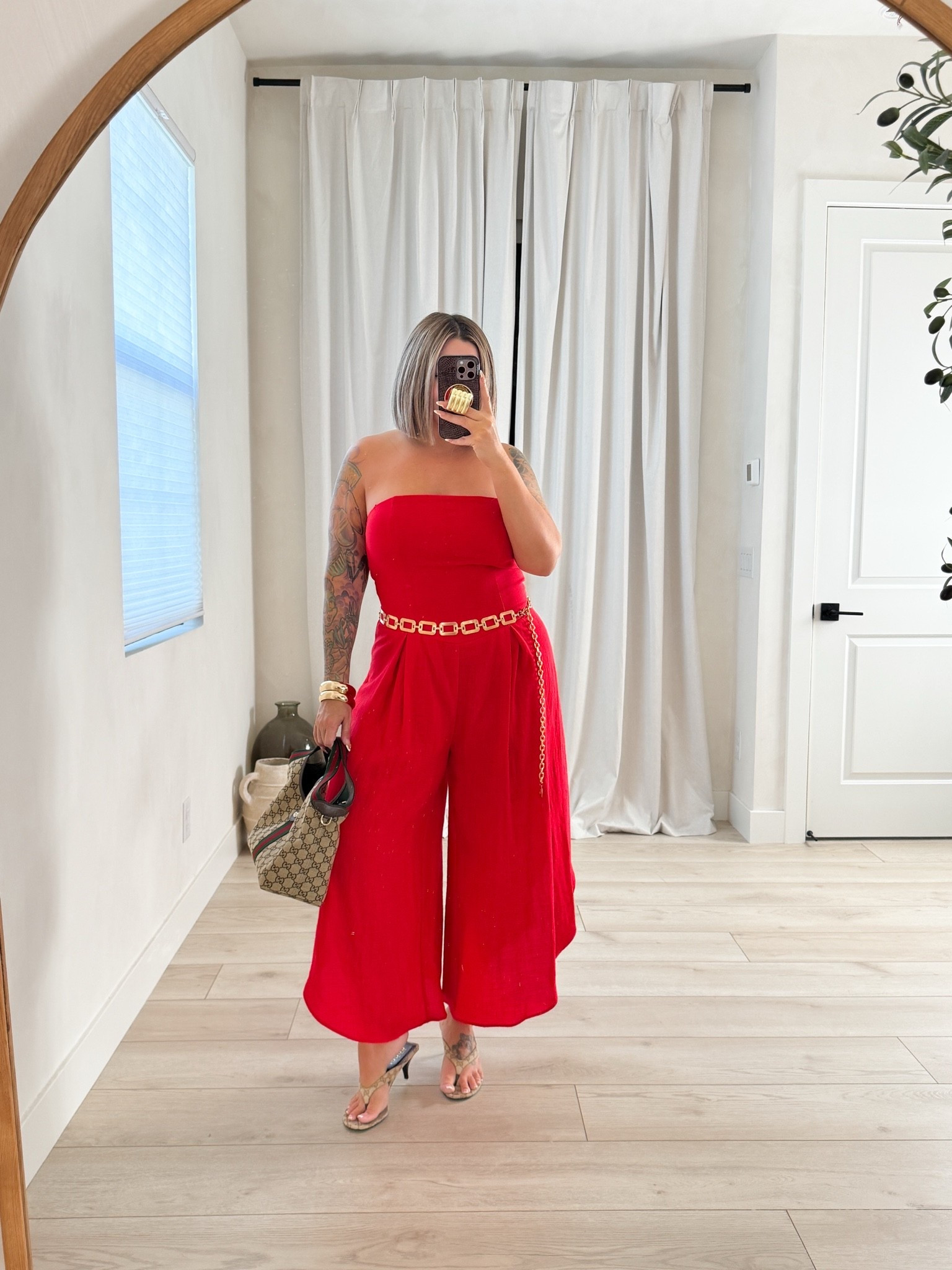 Jumpsuit is a linen material size xl 

It has smocking in the back so there is some stretch in the chest area. ￼

#zara