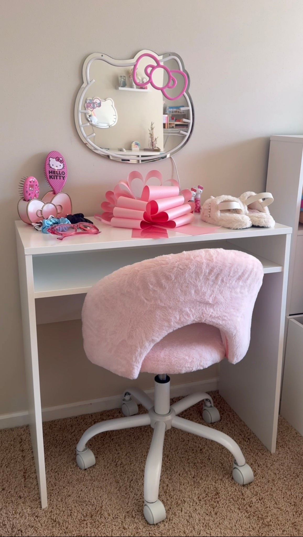 Hello Kitty vanity setup for my niece 🎀🐱💖 

#LTKSeasonal #LTKFamily #LTKBeauty