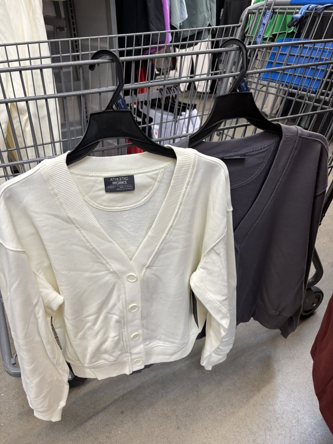Simple, cozy, everyday cardigans— from Walmart!✨ These are great to wear with jeans or leggings, and your favorite top underneath.