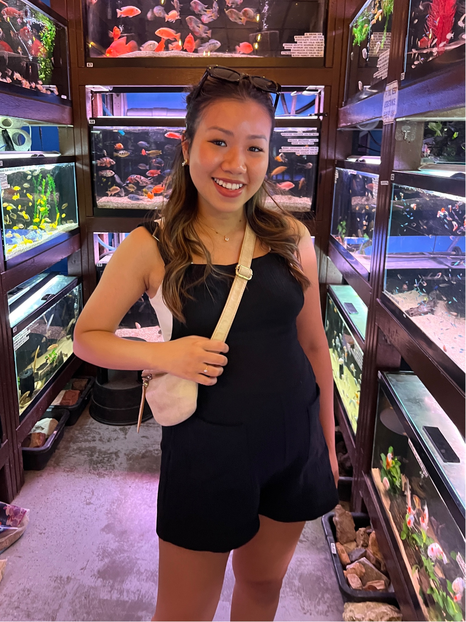 Cute casual bump friendly outfit 🤭 

Linen overalls size M - fit small so size up!
Tank top size S
Belt bag - code DINH15 for 15% OFF

Hobo bag belt bag romper overall bump friendly bump style amazon fashion amazon finds maternity tank top pregnancy 

#LTKsalealert #LTKbump #LTKunder50