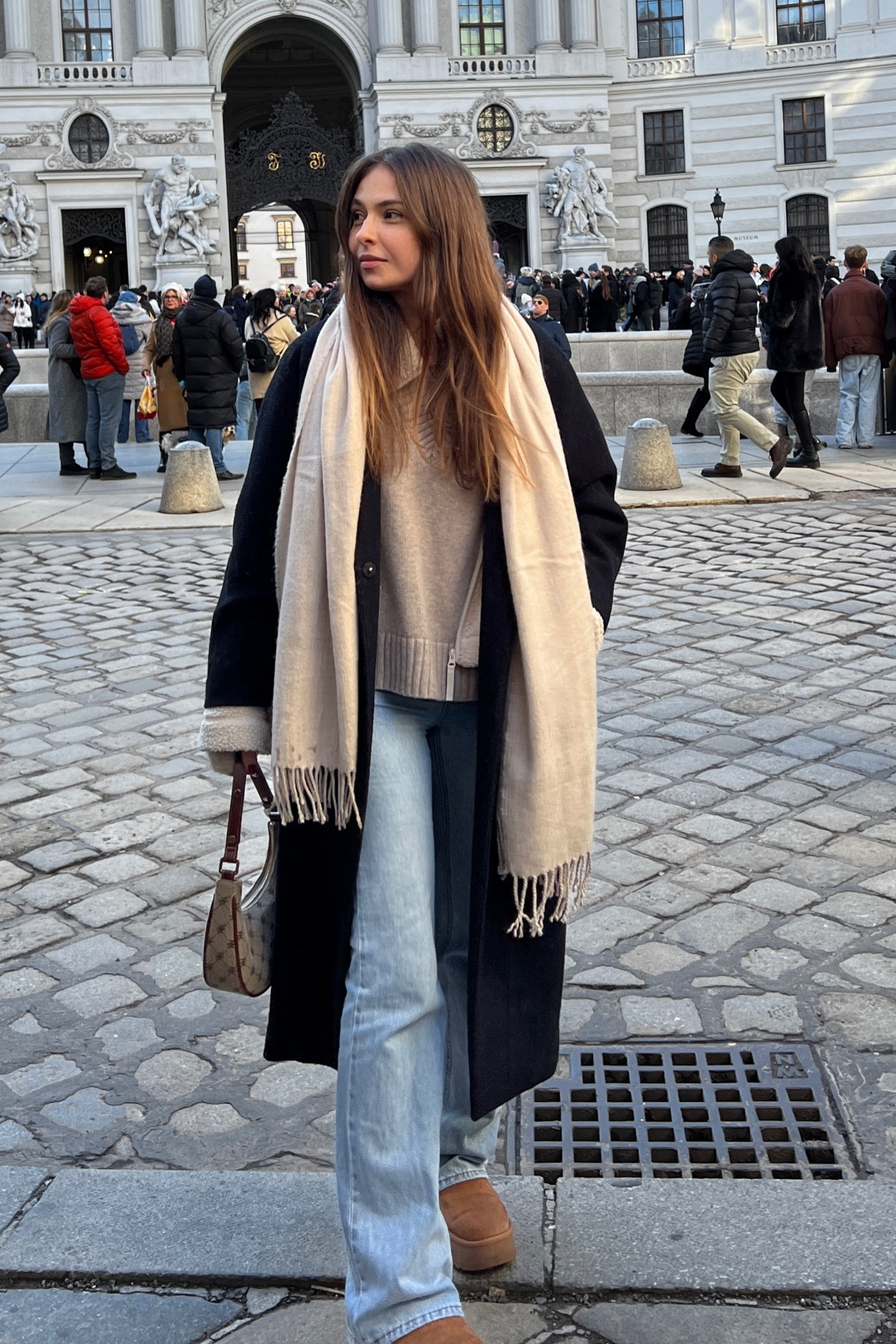 Exploring Vienna in a cozy and comfy winter look 🫶🏼 #LTKGift

#LTKstyletip #LTKSeasonal #LTKfindsunder100