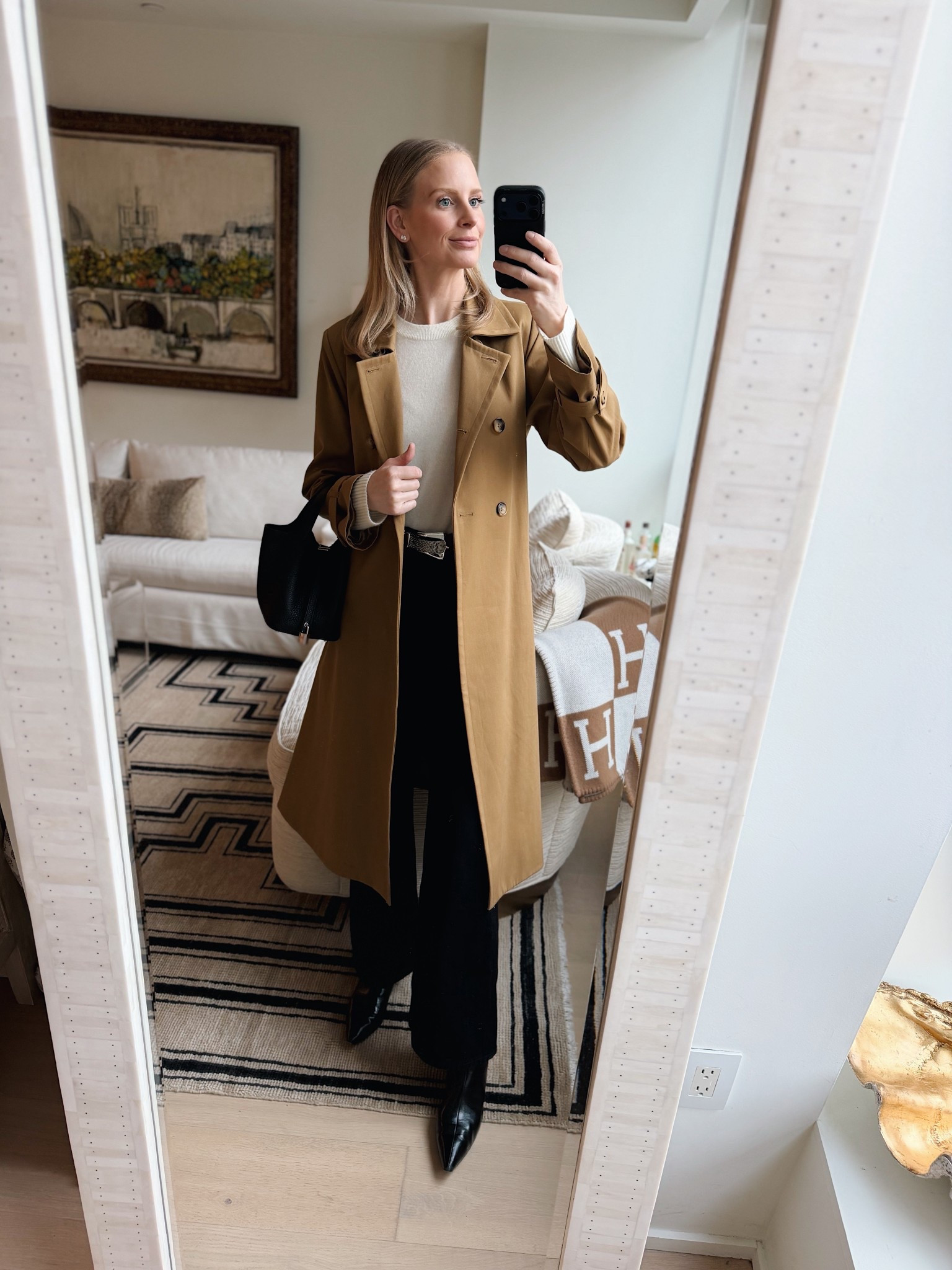 Today’s look! My trench is old Doen ☔️

#LTKootd