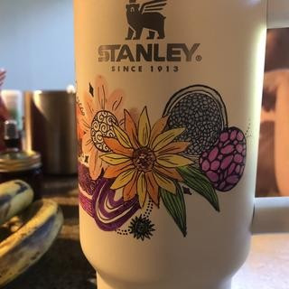 Adventure Quencher Travel Tumbler | 40 OZ | Stanley PMI US