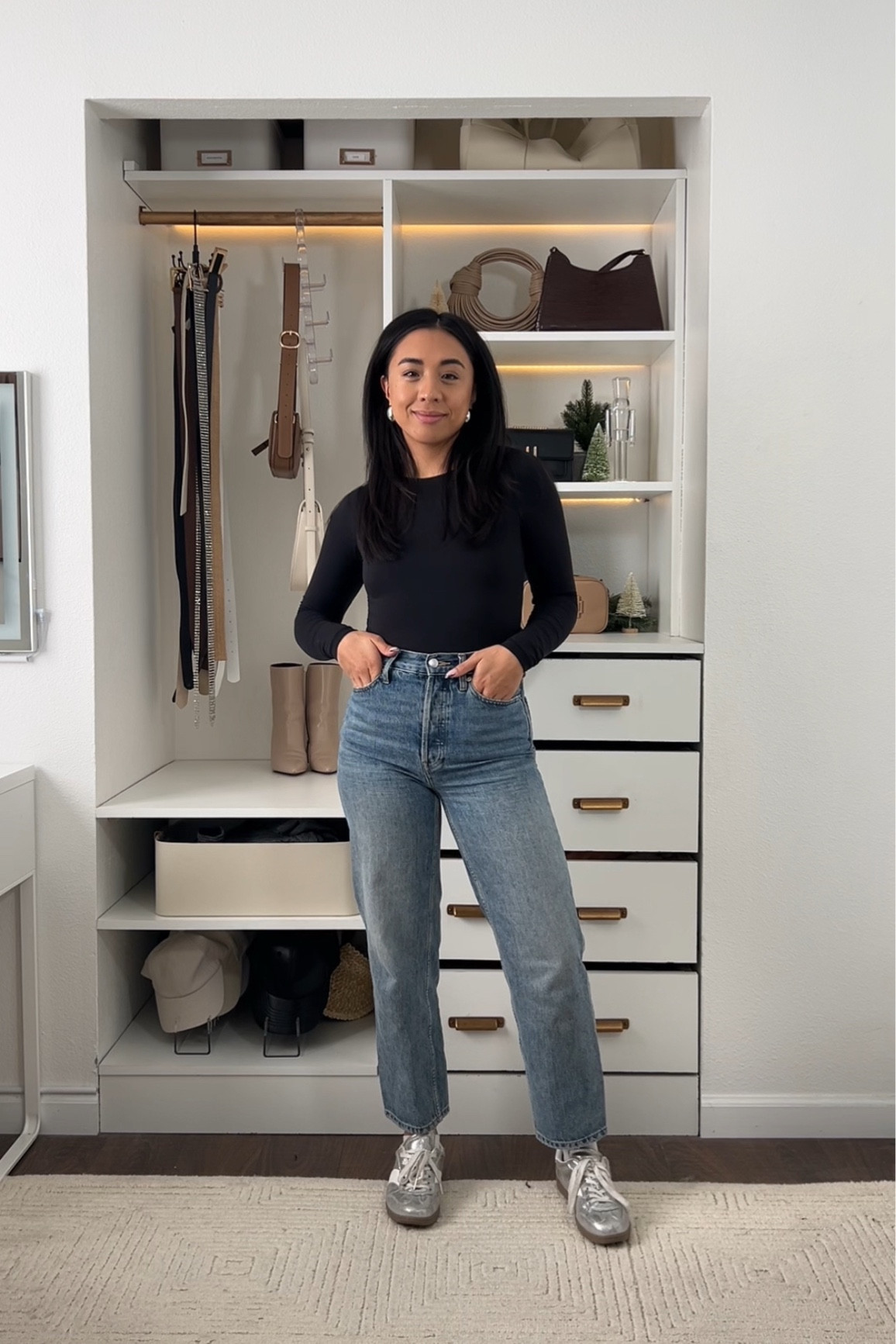 The rigid way high jeans from Everlane – these are my most loved pair of denim, they fit true to size and are 100% cotton so they don’t have any stretch. 

I wear a size 25 in the 27.5 inch inseam.

#LTKCyberWeek #LTKFindsUnder100 #LTKStyleTip