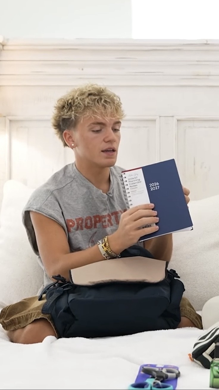 What’s in Luke’s backpack?! 🔷 Shop high school back to school supplies inspo!

#LTKSaleAlert #LTKKids #LTKvlog