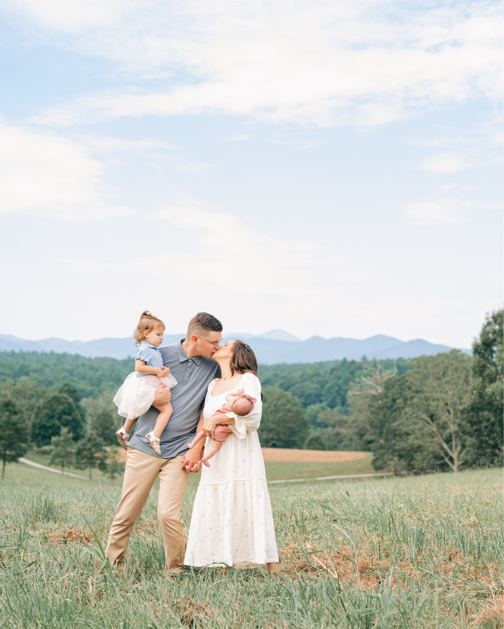 We chose to do our newborn photos outdoors after our second baby was born and I have no regrets! I actually sold my dress afterwards and wish I hadn’t, but I finally found one that is very similar! I felt like the color and fabric were so forgiving after having a baby and it was also easy to nurse in which I had to do mid-session! I think this dress would coordinate with the family’s outfits so easily which makes styling everyone so much less stressful! I’ll tag a very similar version of this dress along with coordinating outfit ideas for the whole family below!l for you!

Photos by Michelle Poteet Photography (SC) and edited by Rachel Marie Photographer (NC)


#LTKFamily #LTKBaby #LTKKids