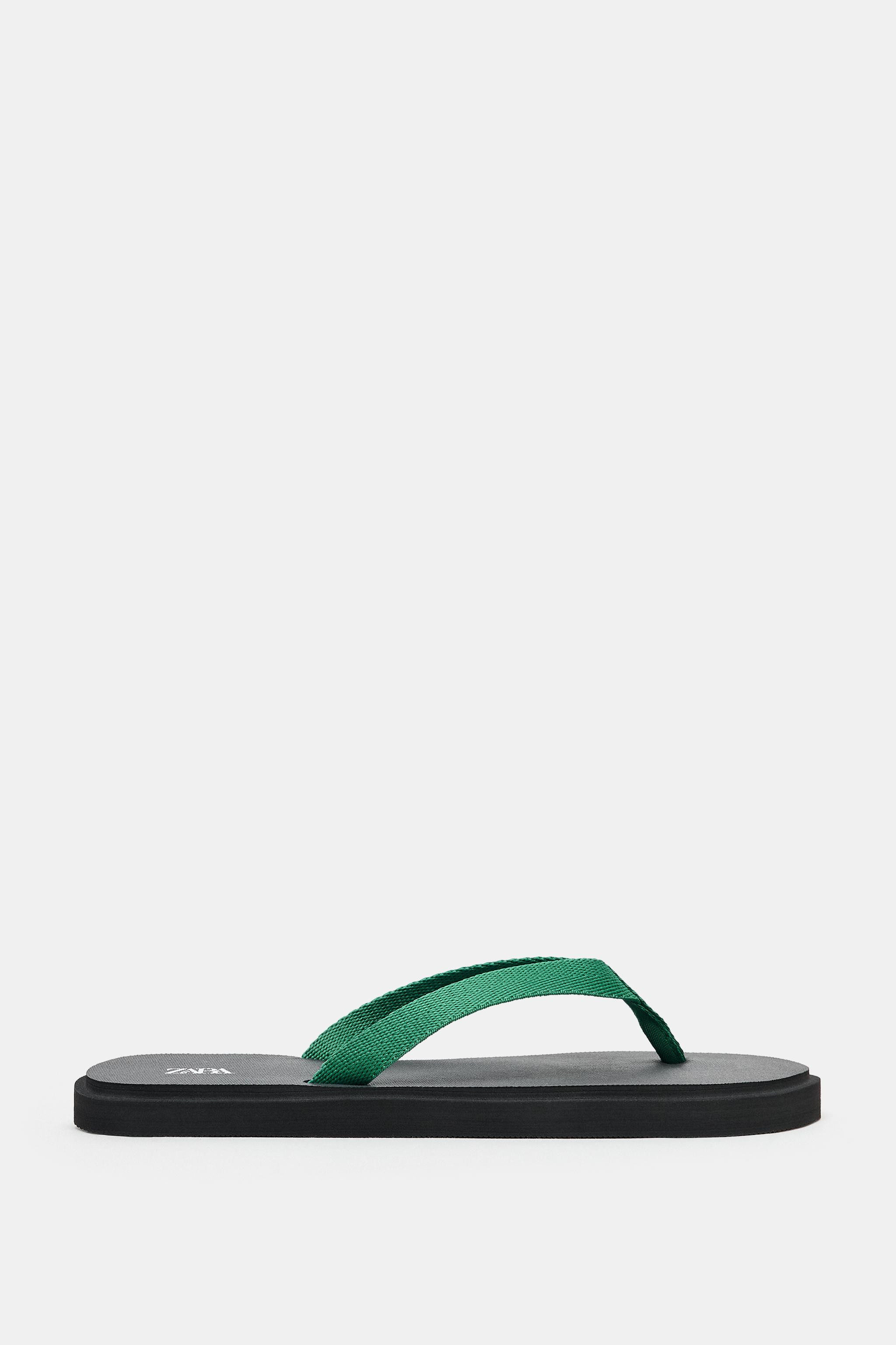 CONTRAST FLAT SANDALS | Zara US