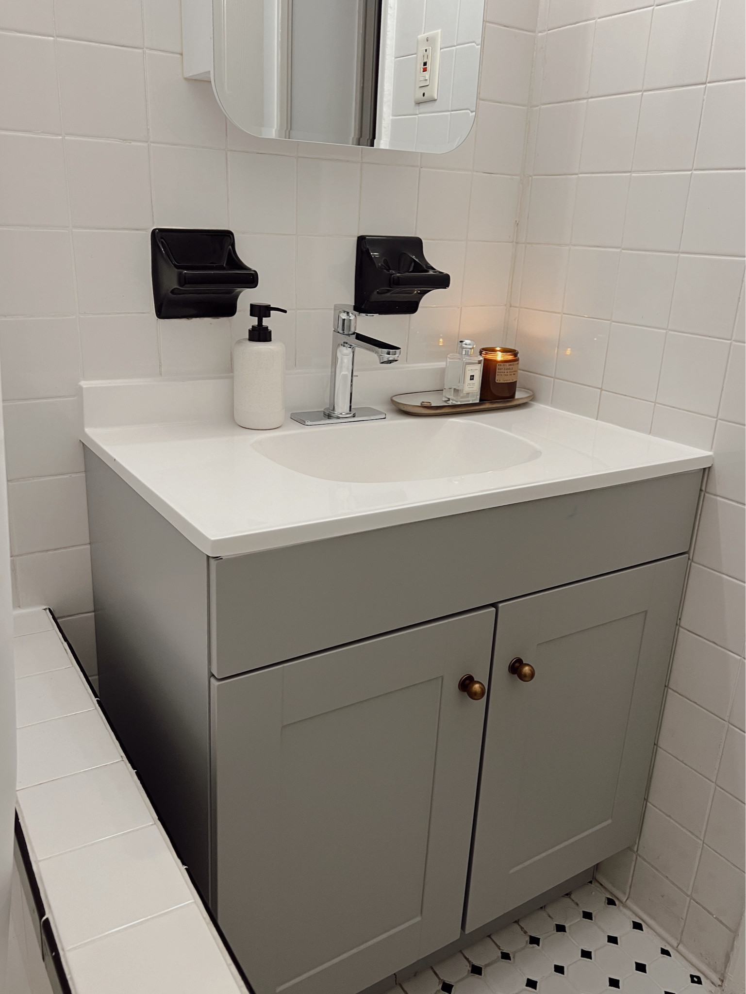 Bathroom glow-up ✨ We swapped out everything—medicine cabinet, sink, and vanity—for a fresh new look. Loving the modern vanity with a little antique charm from the new knobs (seems expensive but I actually chose a designer dupe version of the medicine cabinet and the vanity was also on the cheaper end!). 

#LTKHome #LTKFindsUnder100 #LTKFindsUnder50