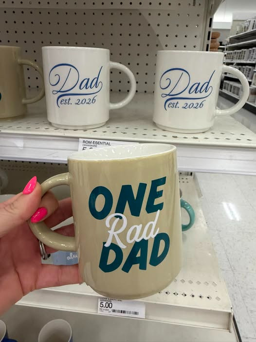 The perfect Father’s Day gift idea 🎯☕️

These Target dad mugs are affordable, useful & honestly so cute 🙌 Such an easy little gift to pair with coffee, candy or a gift card 💙

Linked in my LTK 🫶 

 