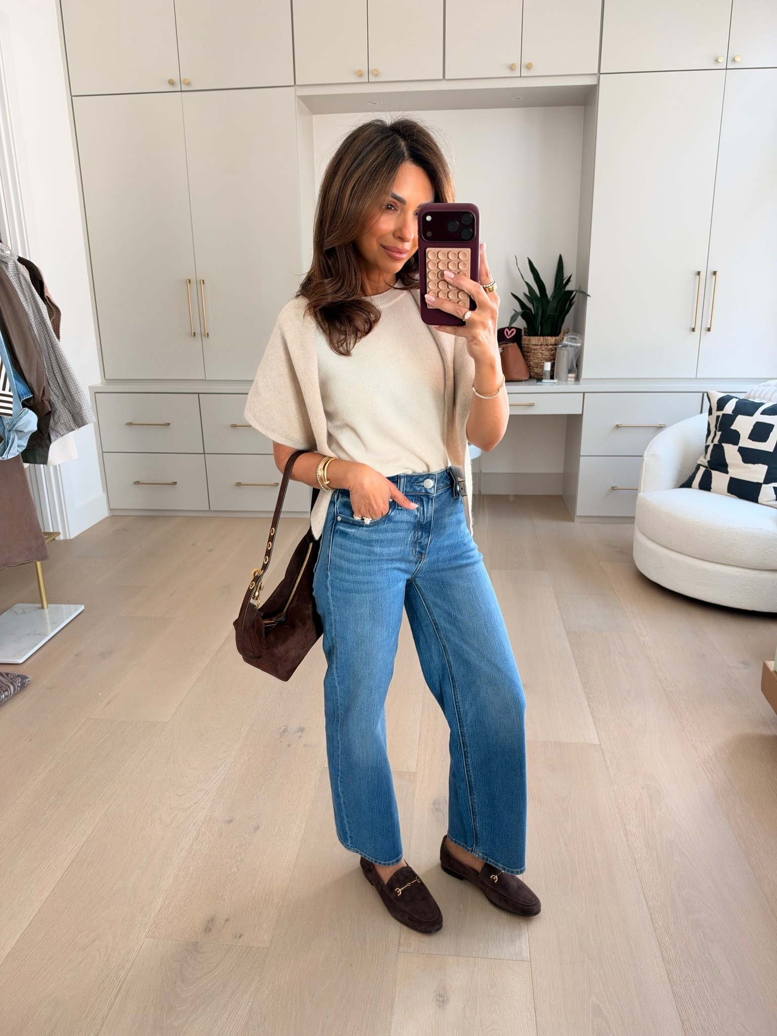 Easy fall outfit idea! 🤎 Get up to 20% off my cashmere scarf with code FAMILY.

#LTKSeasonal #LTKSaleAlert #LTKPetite