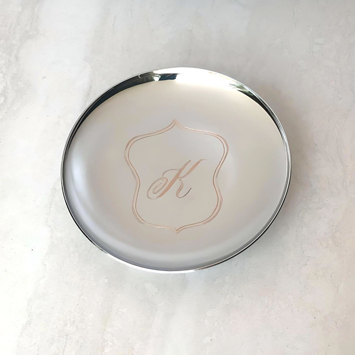 Engraved Jewelry Dish Crest | Minted