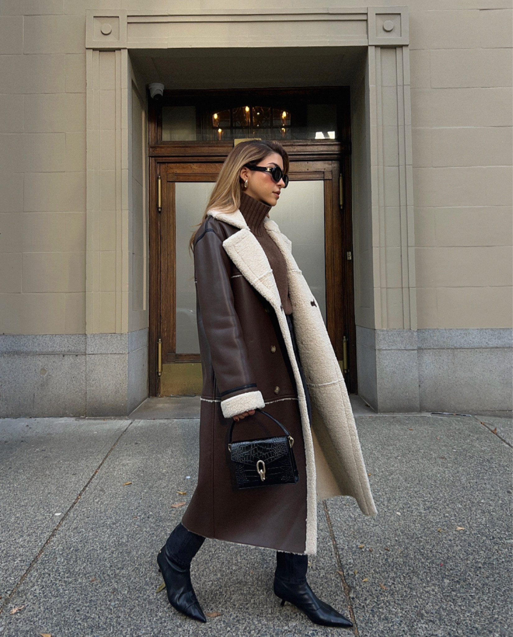 Cozy winter look from revolve 🧸 

#LTKstyletip #LTKeurope #LTKSeasonal