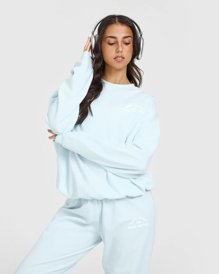 Lightweight Sweatshirt With Graphic 
 Cloud Blue | Oner Active (UK / US)