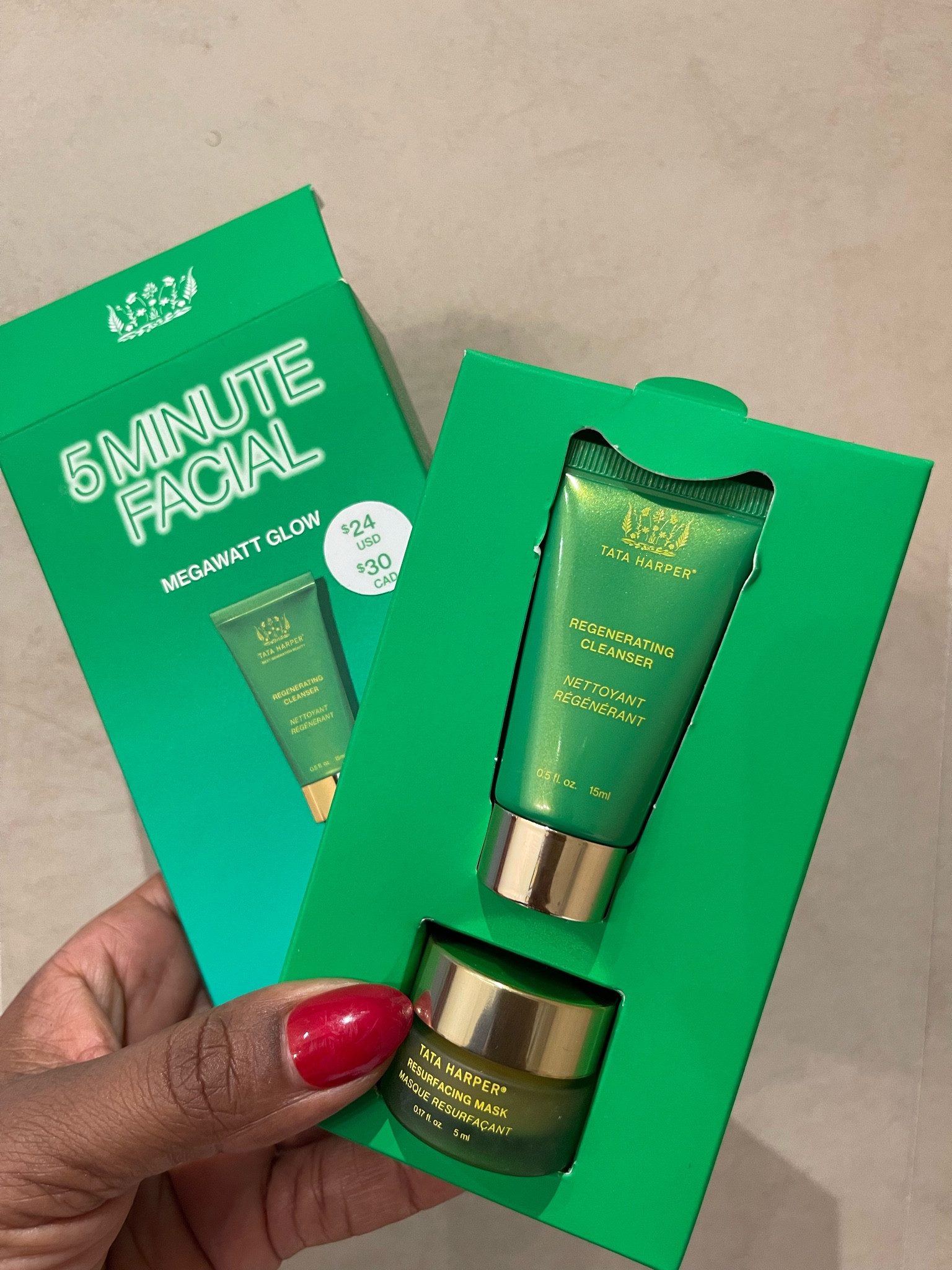 Love this 5min set for when I’m in between facials. A quick way to rejuvenate the skin. Plus it smells really good. Sephora ends 11/11

#LTKGiftGuide #LTKFindsUnder50 #LTKBeauty