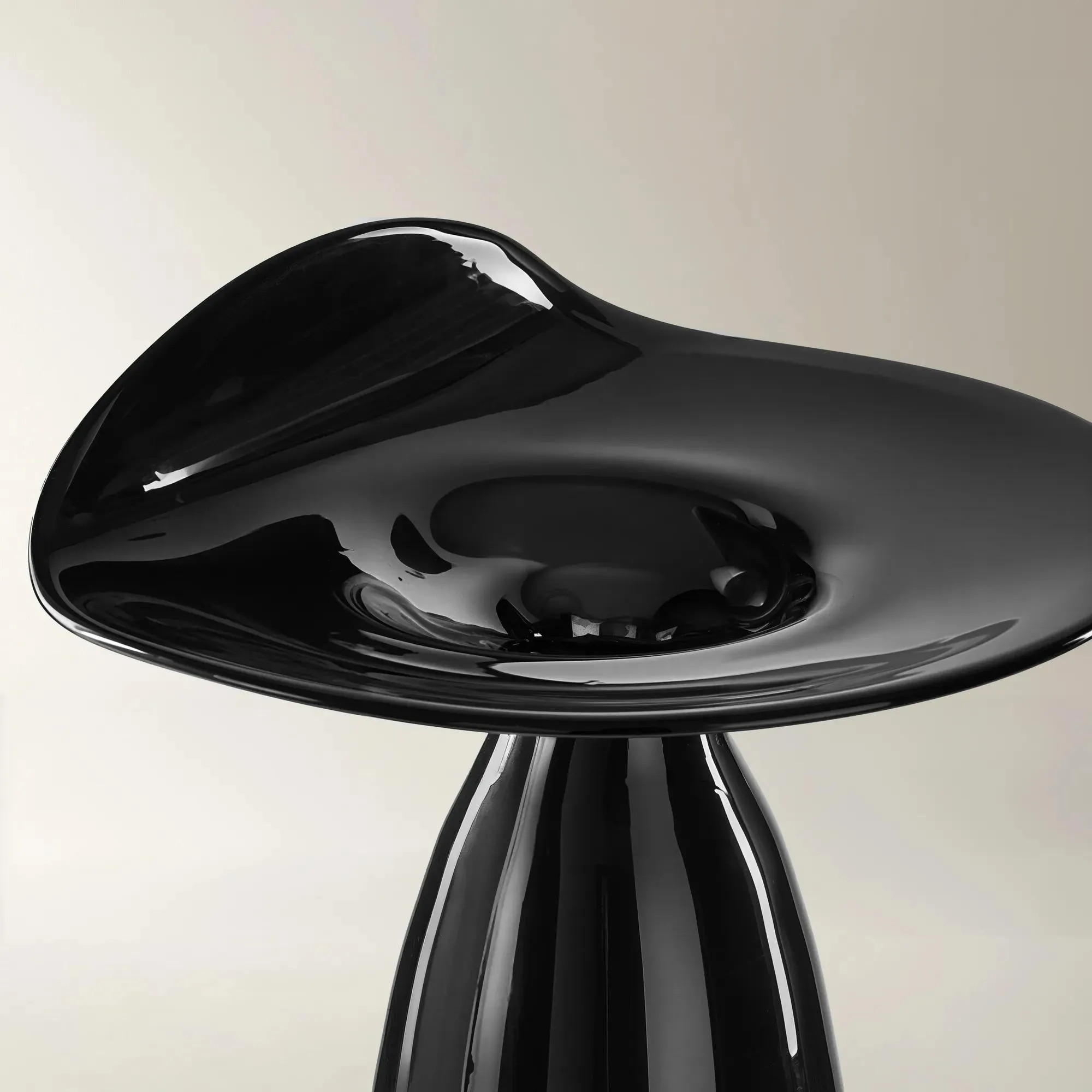 Folia Glass Vase | Z Gallerie