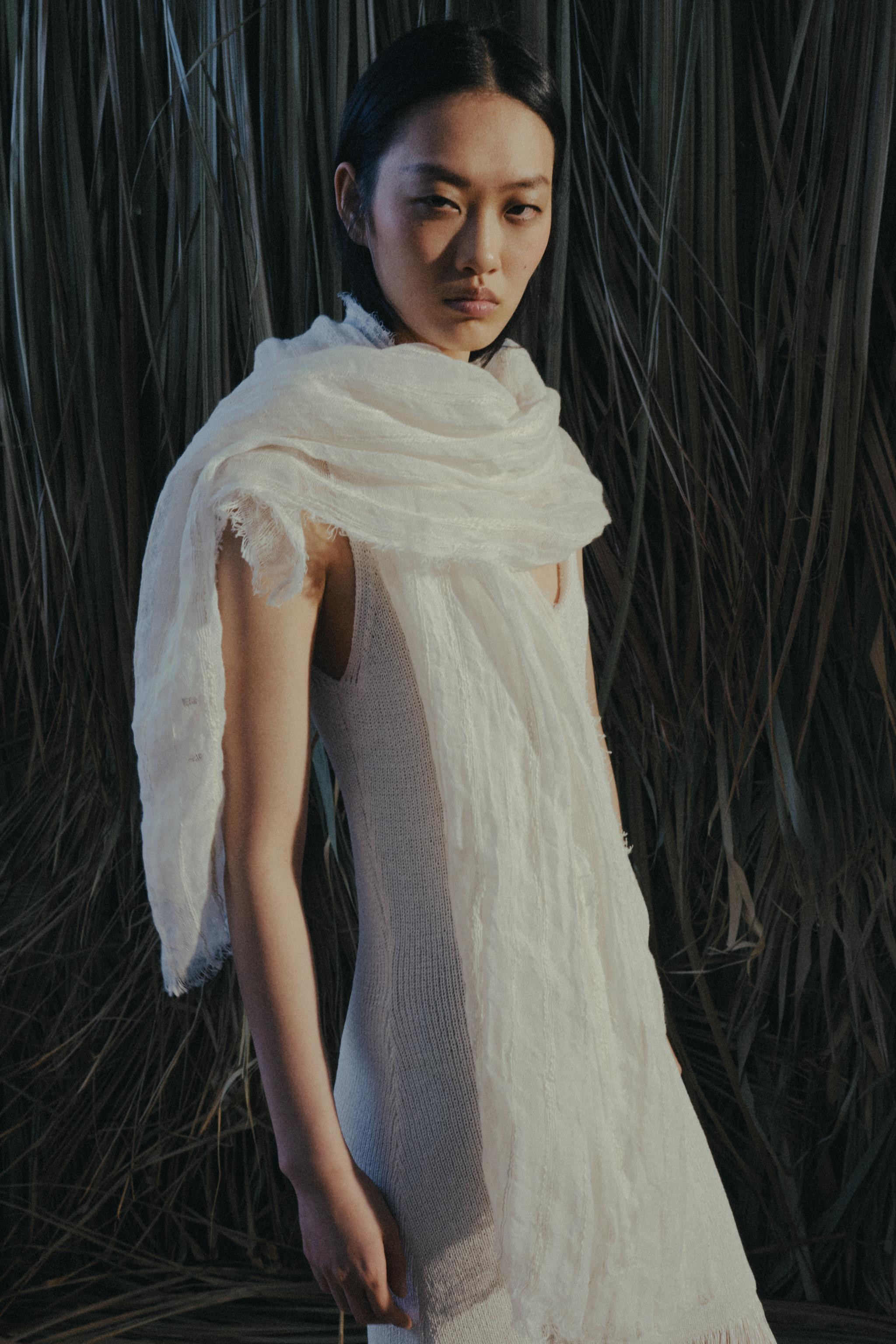 VESTITO IN MAGLIA CON FRANGE | Zara IT
