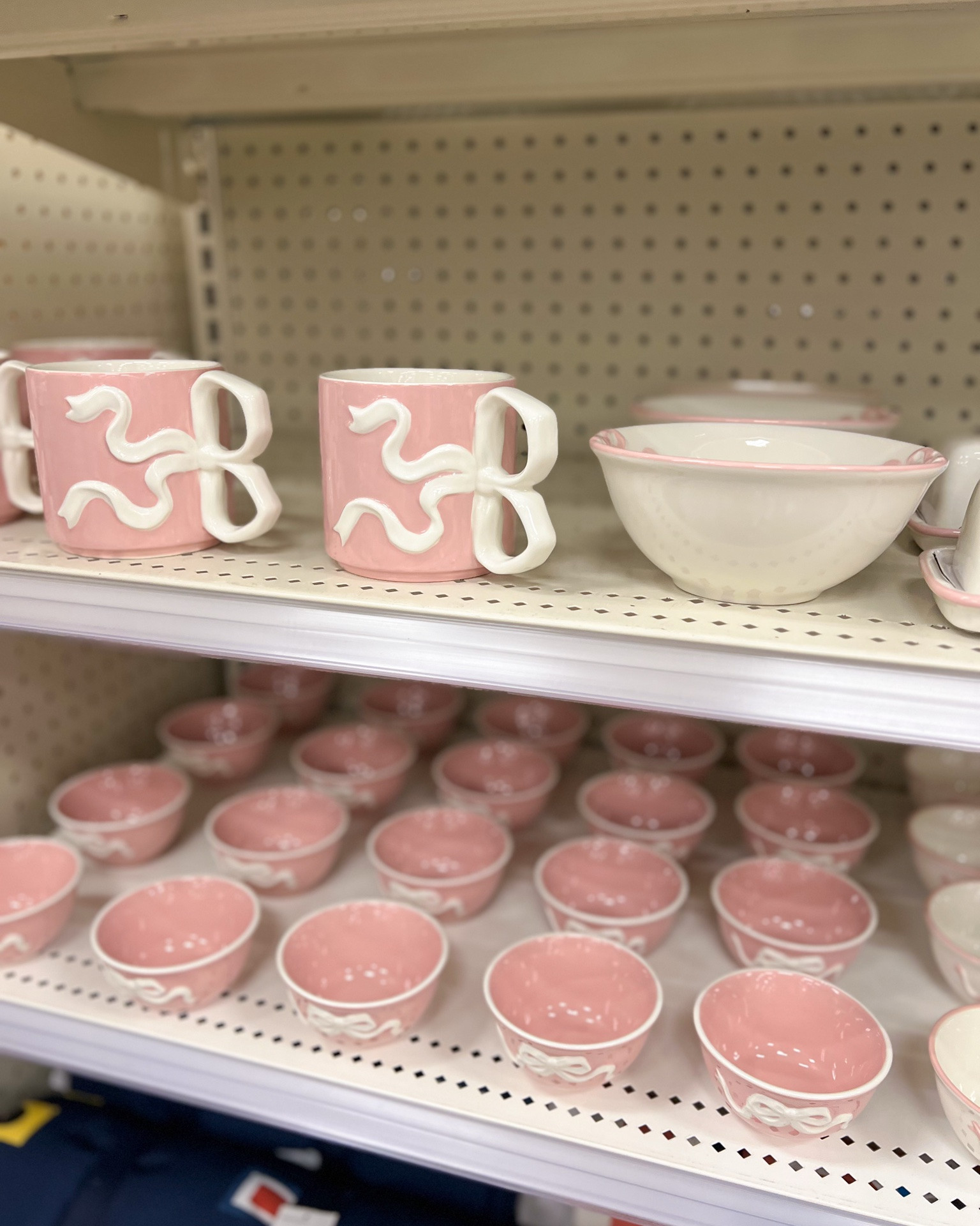 New pink arrivals 

Kitchen, mugs, Target home, new arrivals Target, coffee bar

#LTKHome