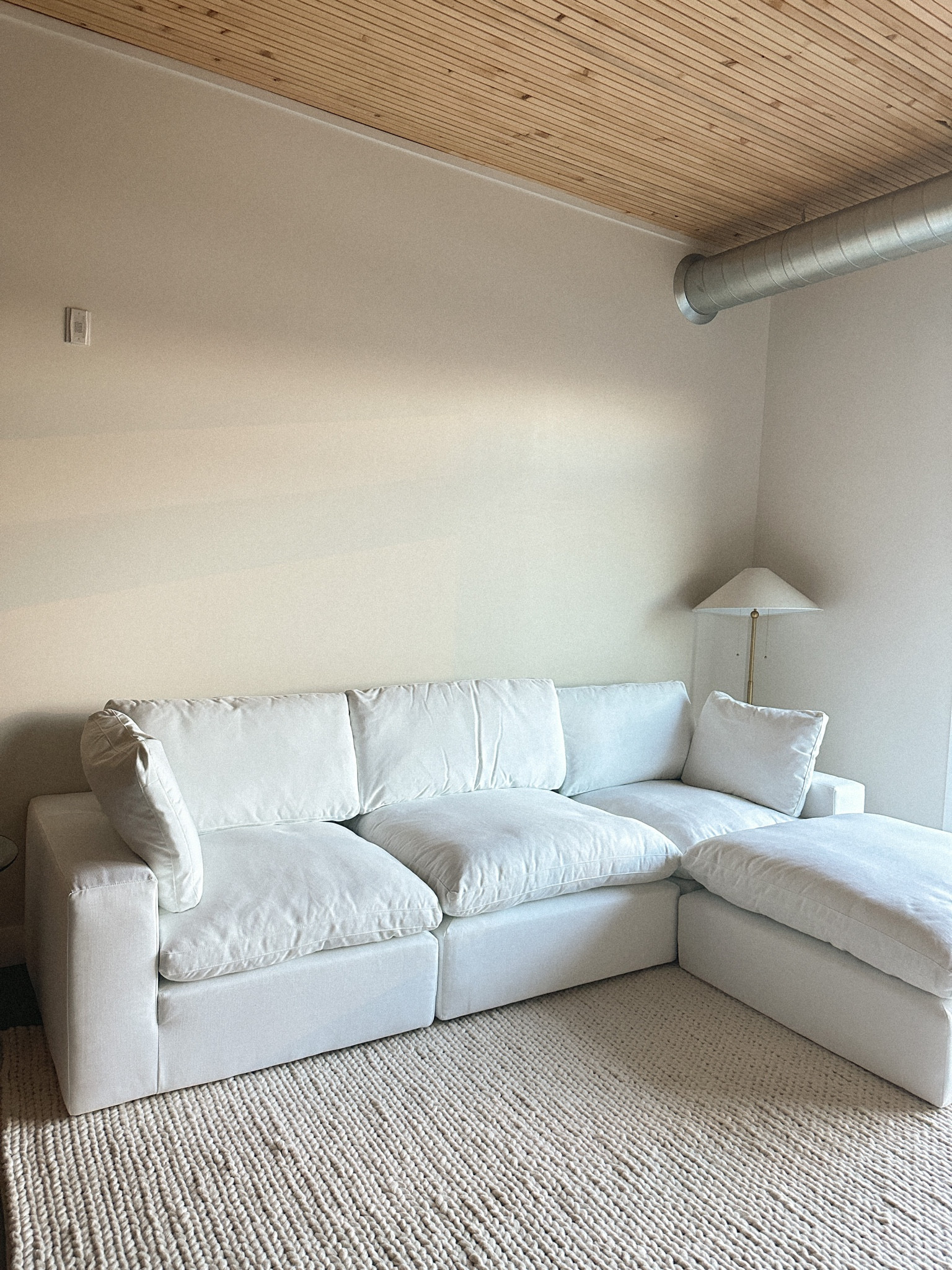 My couch dupe🕊️

#LTKhome #LTKsalealert