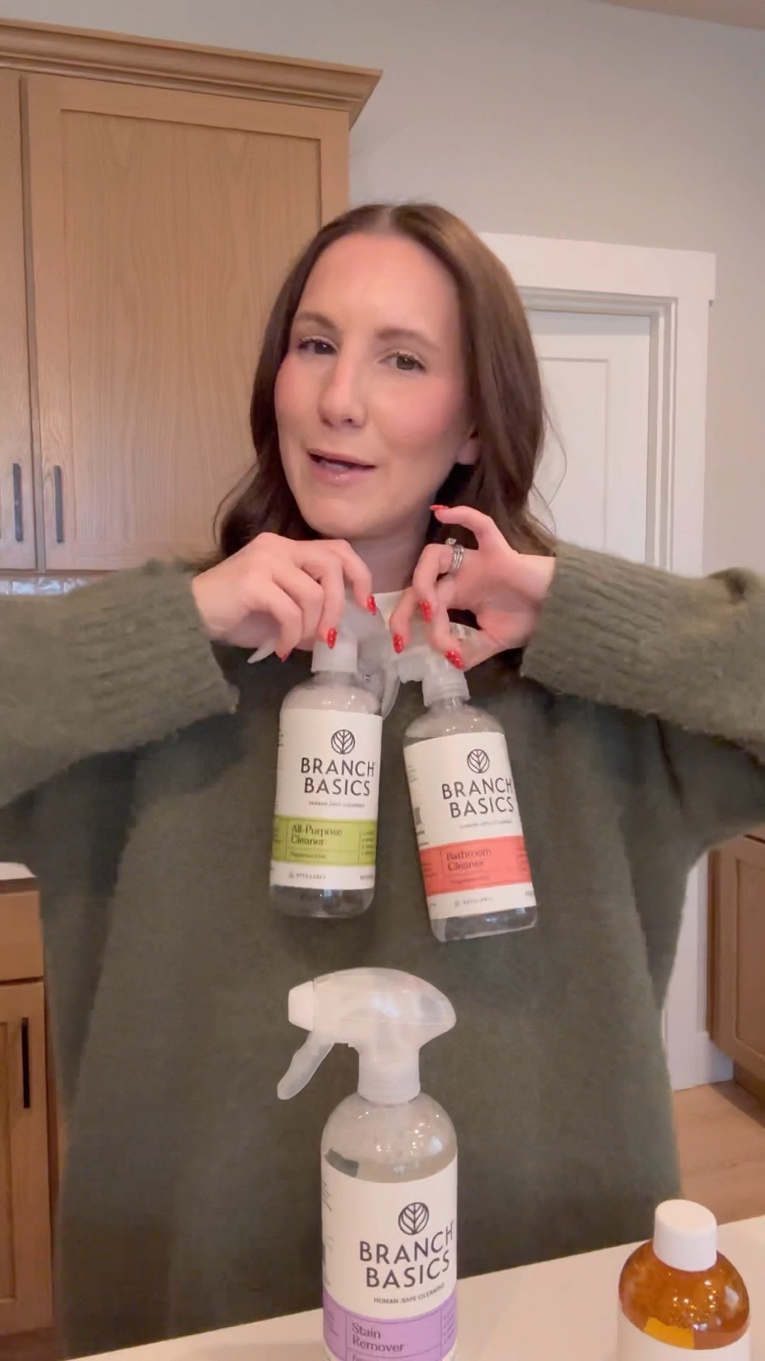 I love Branch Basics and that you can now find it at Target! One concentrate that is plant based with incredibly clean ingredients!

Clean | branch basics | cleaning products | Target find | home 

#LTKHome